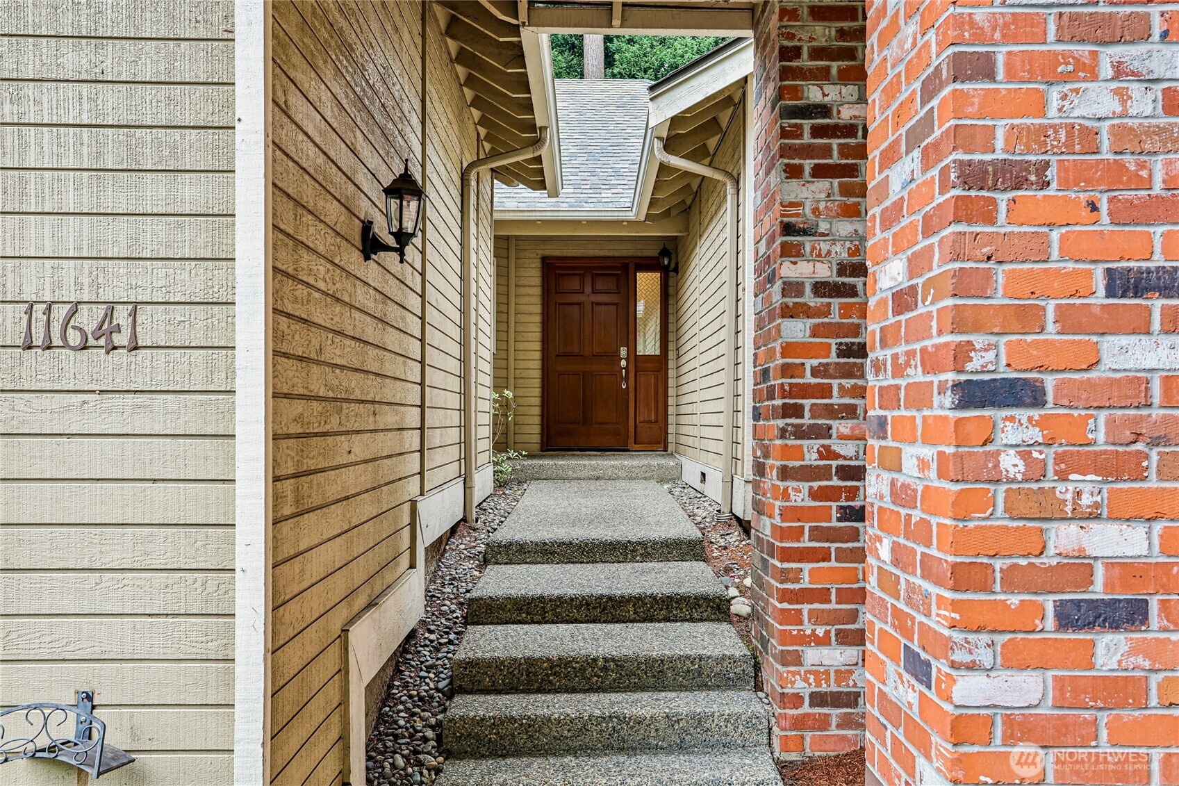 11641 Ne 95th Street Property Photo 2