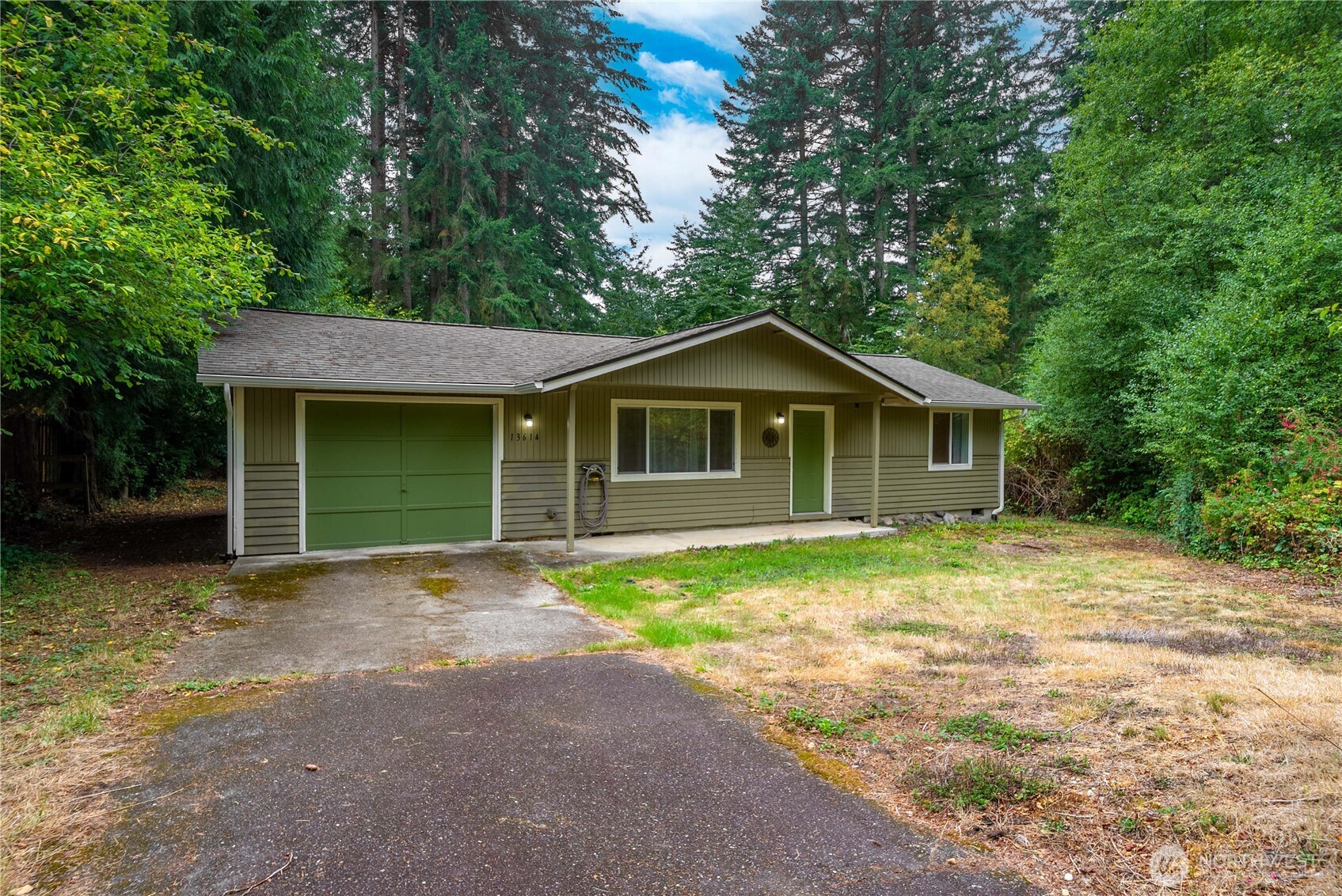 13614 96th Avenue Property Photo 2