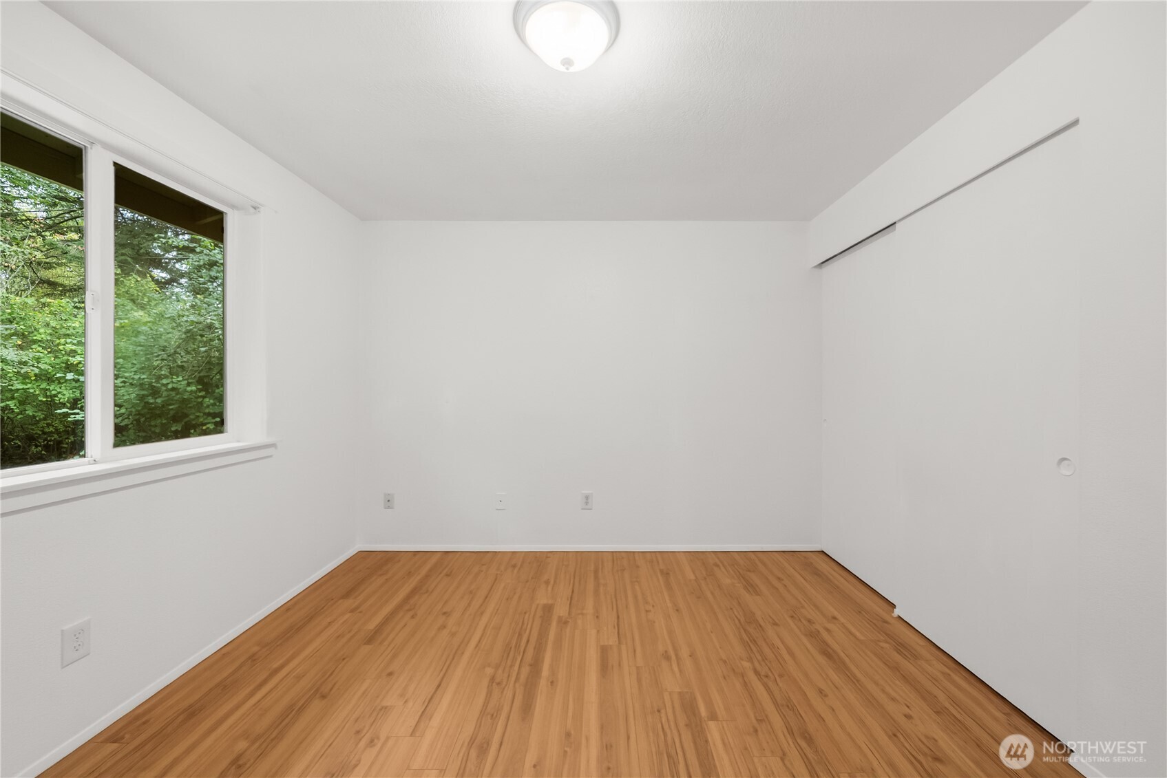 13614 96th Avenue Property Photo 17