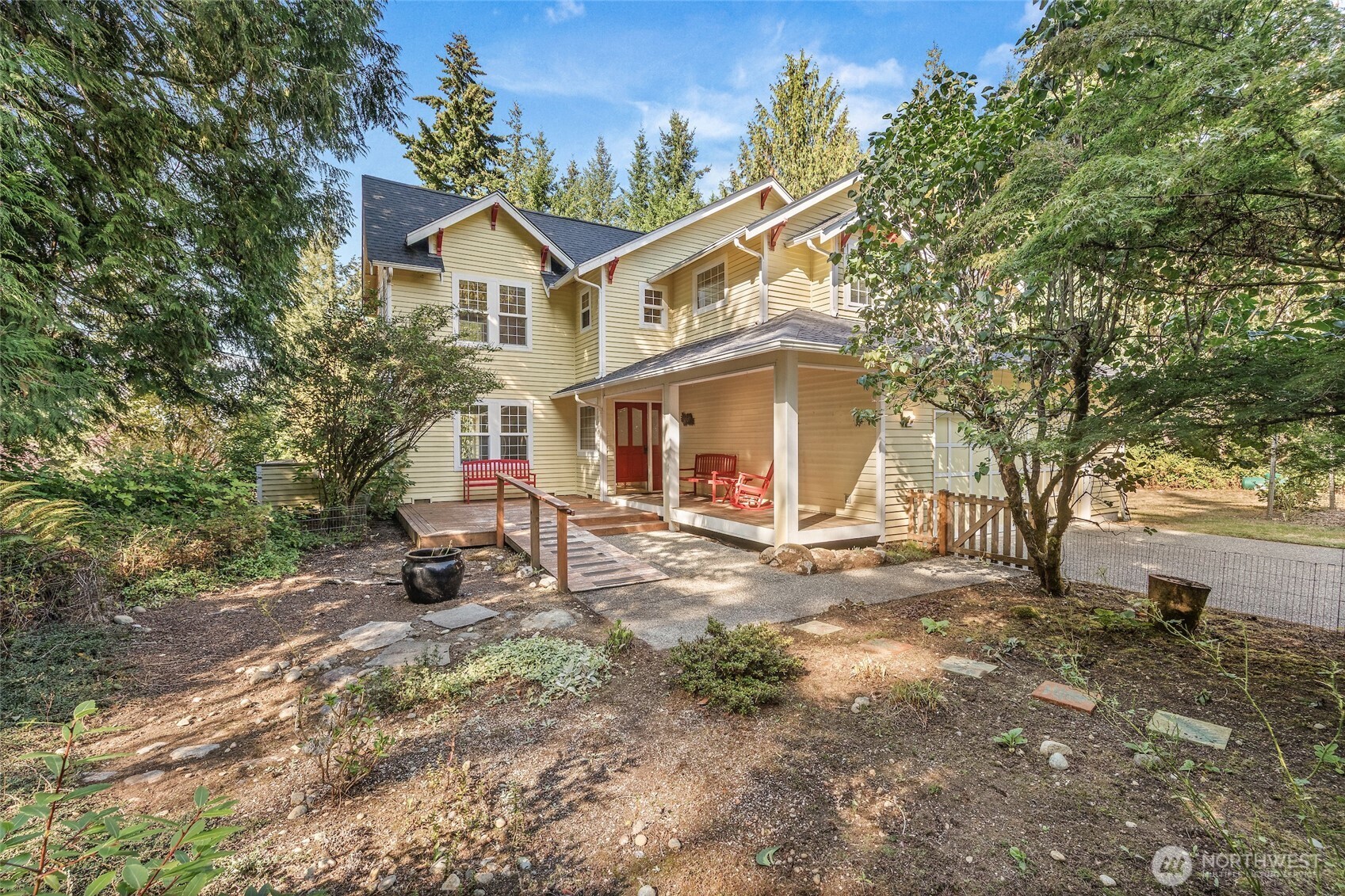 16526 128th Avenue Property Photo 4