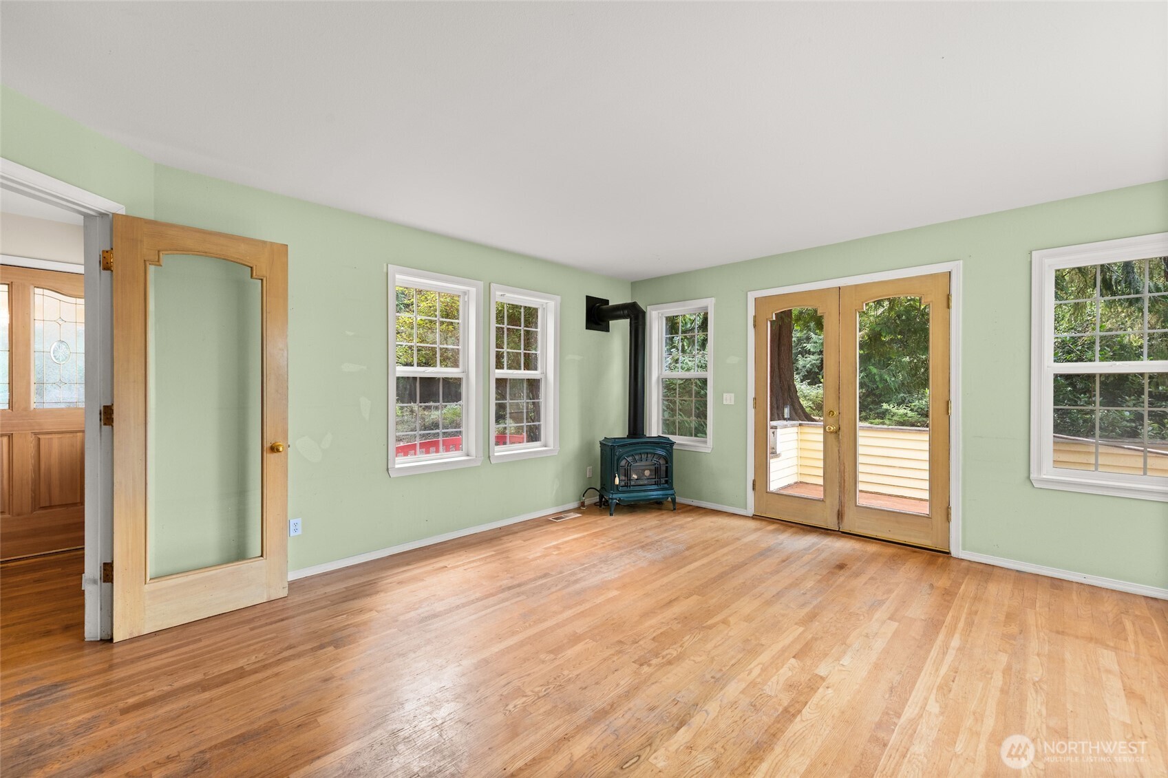 16526 128th Avenue Property Photo 9