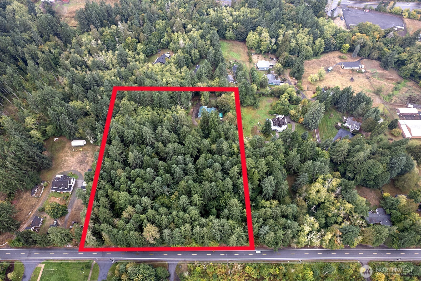 517 Nw Old Orchard Way Property Photo 3
