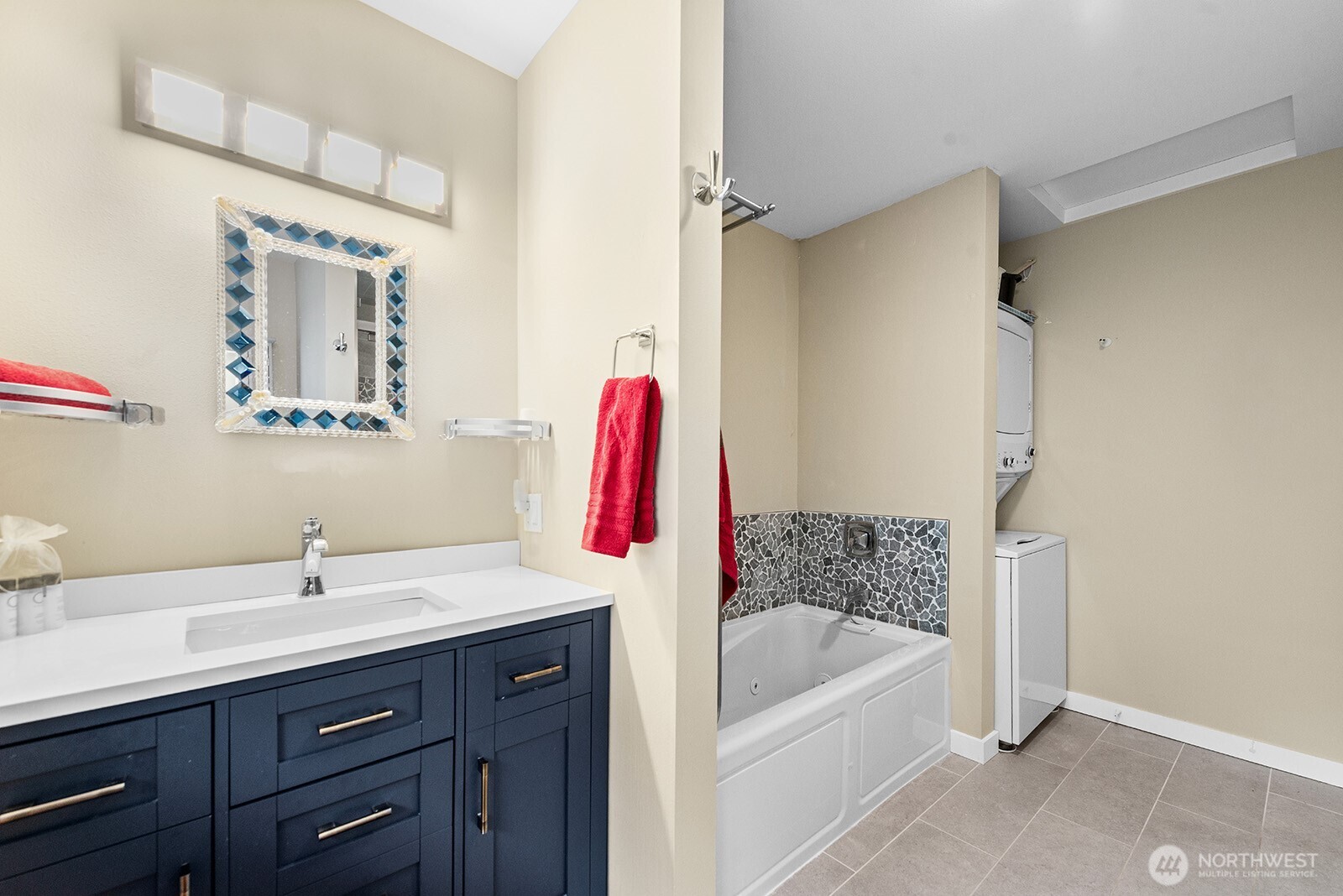 517 Nw Old Orchard Way Property Photo 17