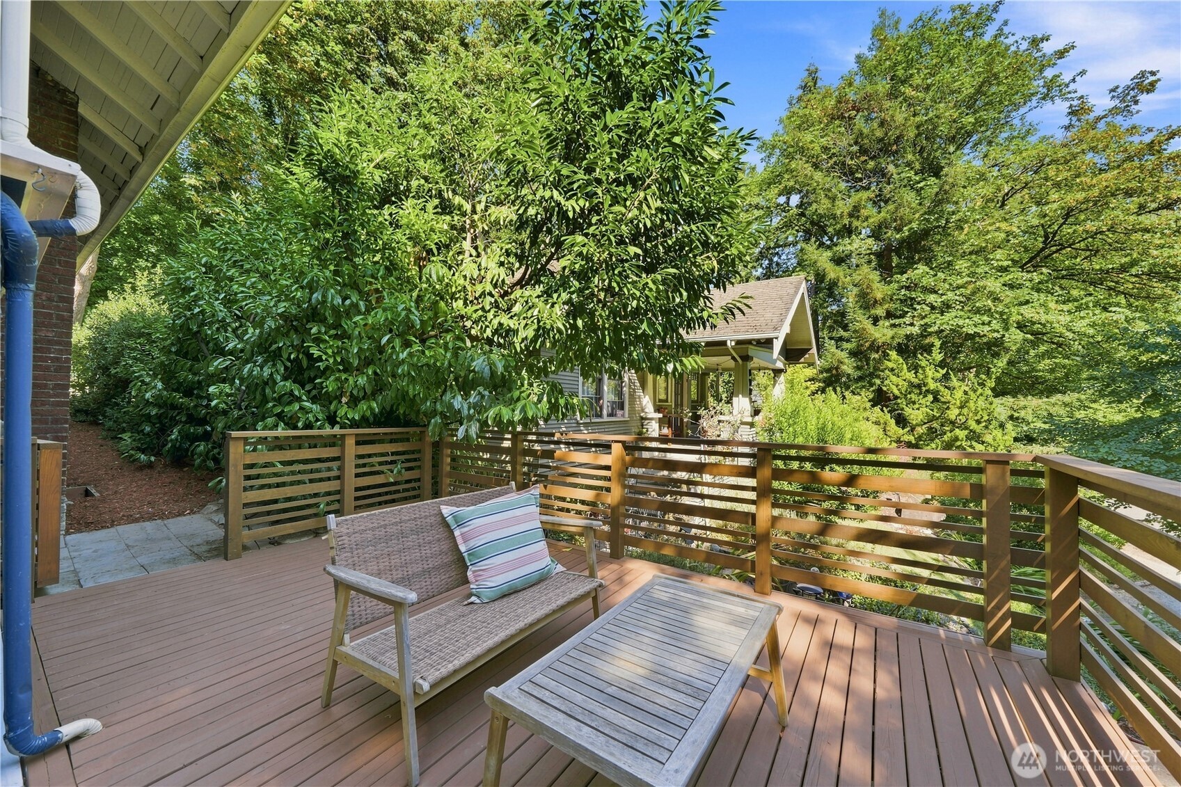 1731 Lake Washington Boulevard Property Photo 2