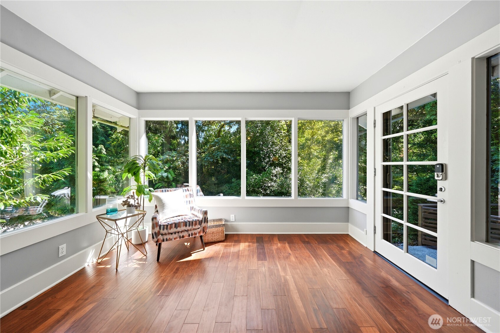 1731 Lake Washington Boulevard Property Photo 4