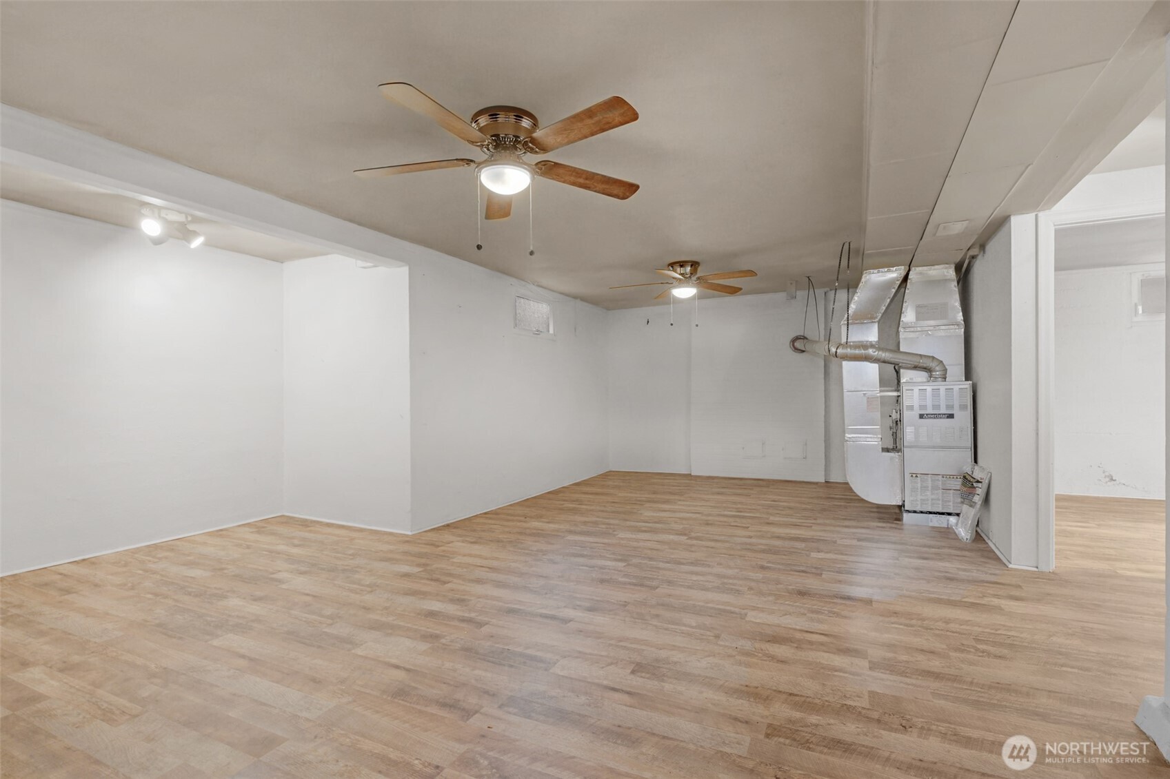 4550 6th Avenue Property Photo 17