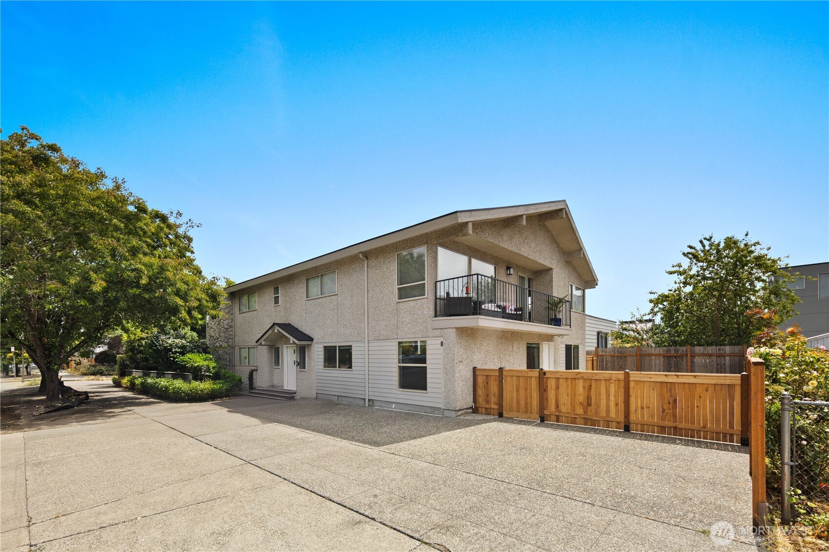 2201 Nw 64th Street D Property Photo 2