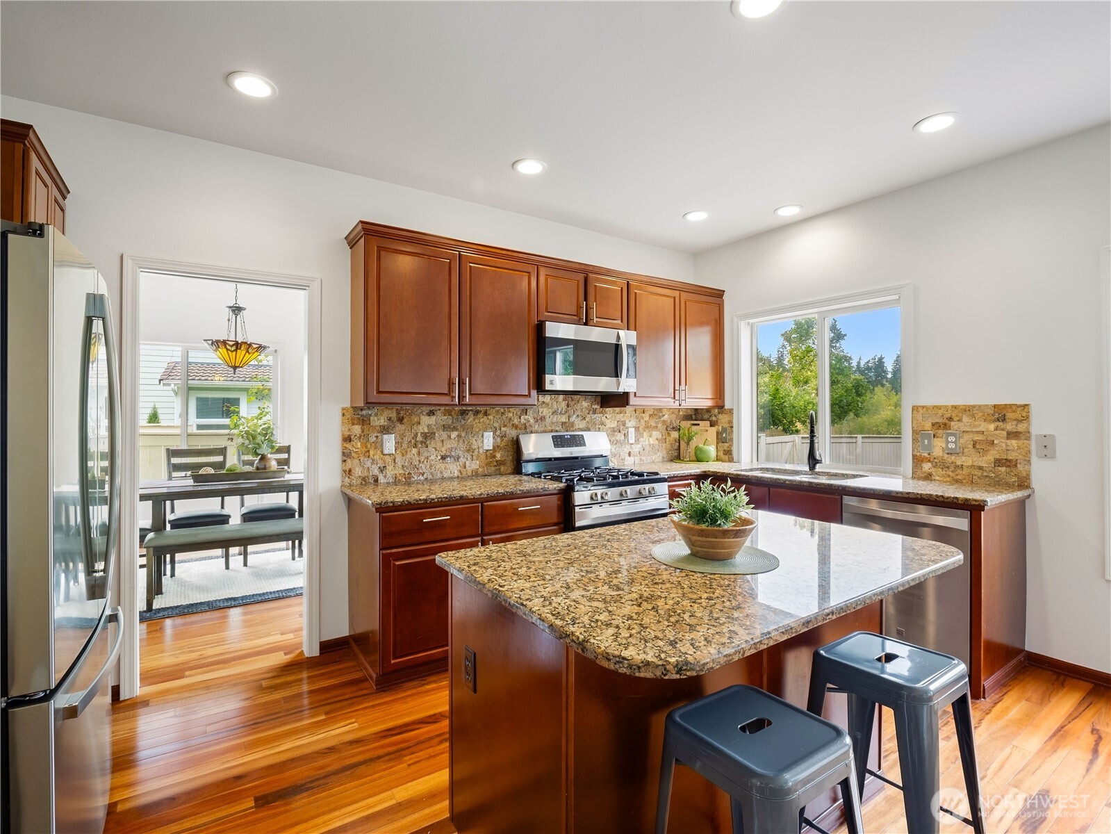 9408 Budd Court Property Photo 12