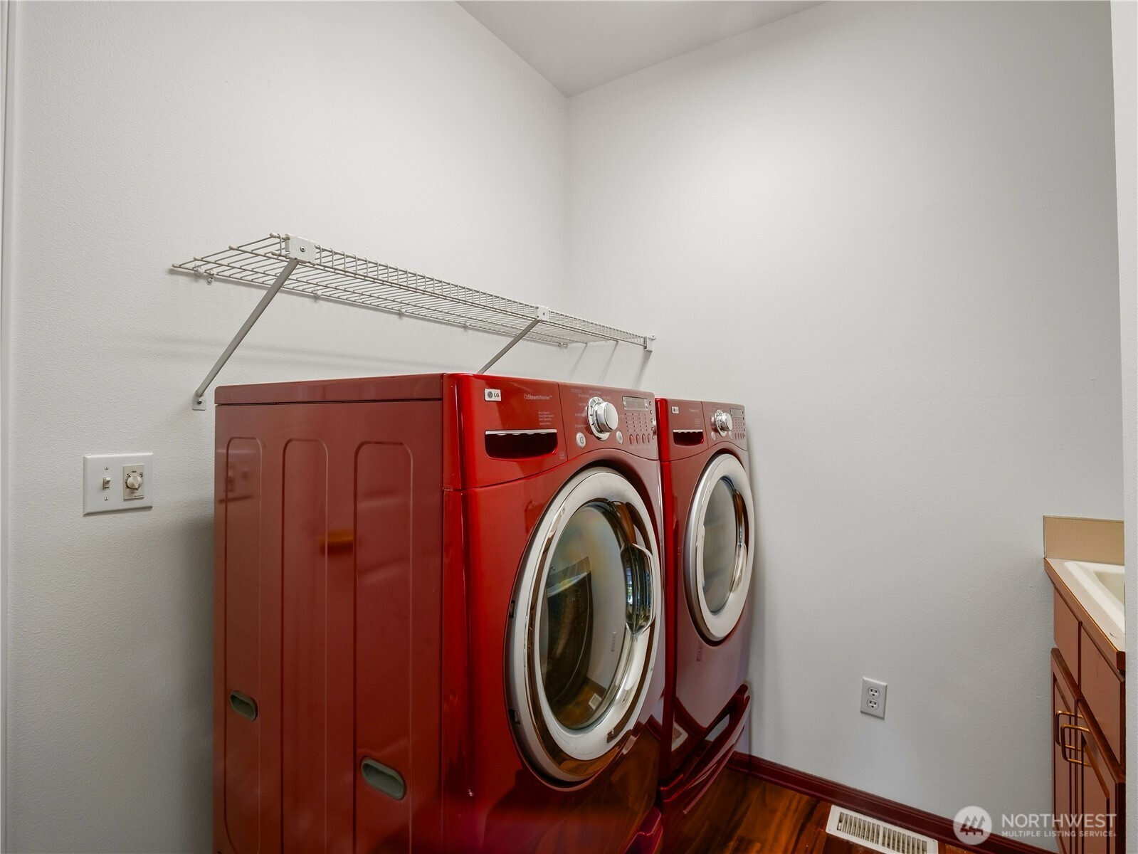 9408 Budd Court Property Photo 15