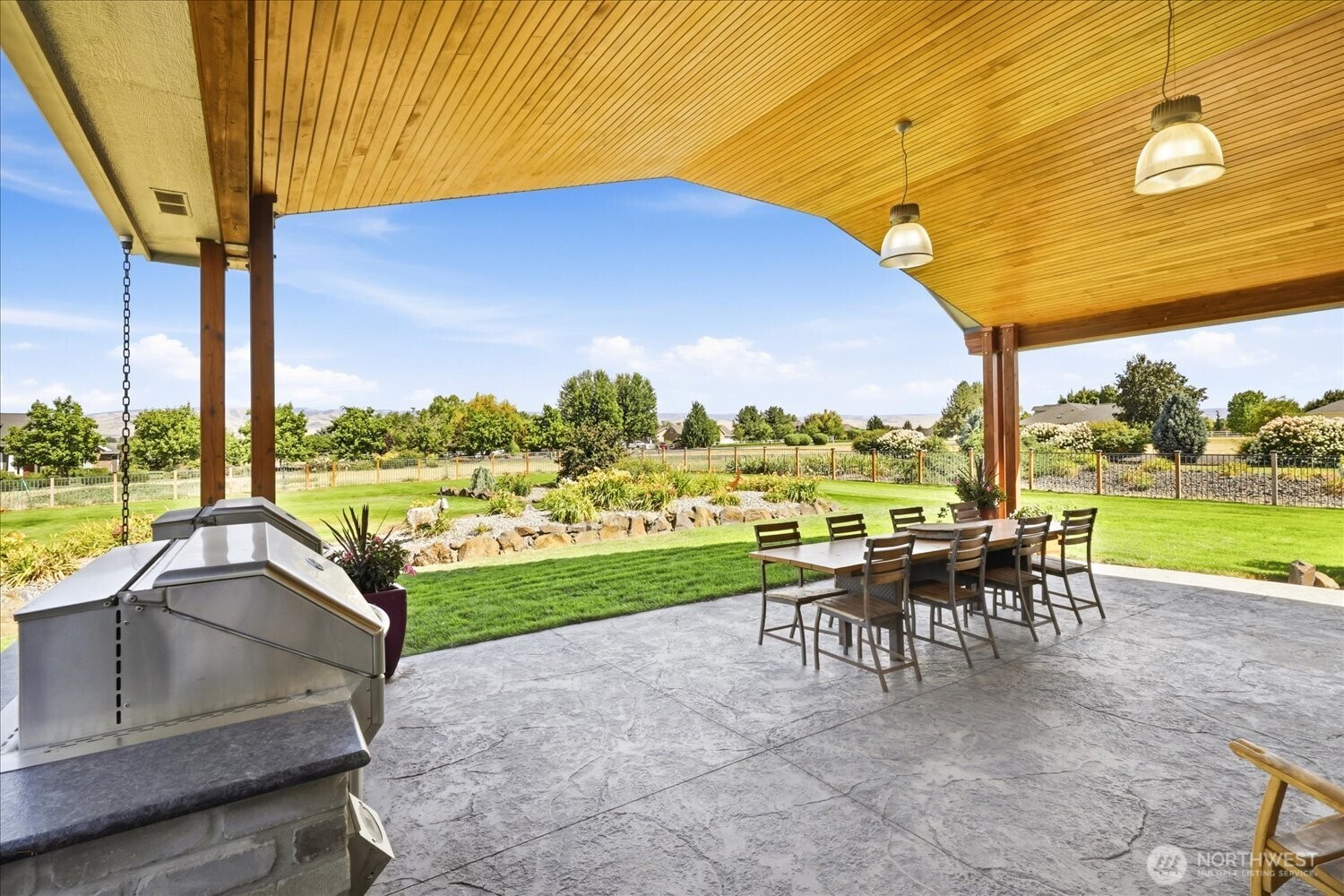 270 Summers Circle Property Photo 8