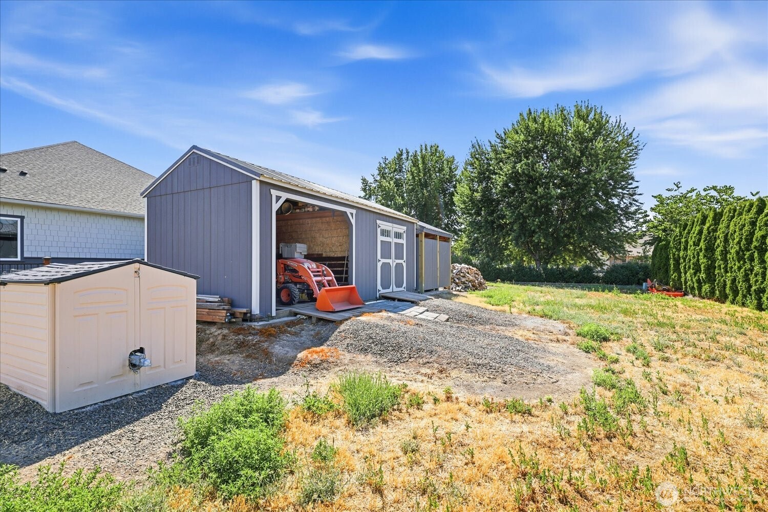 270 Summers Circle Property Photo 12