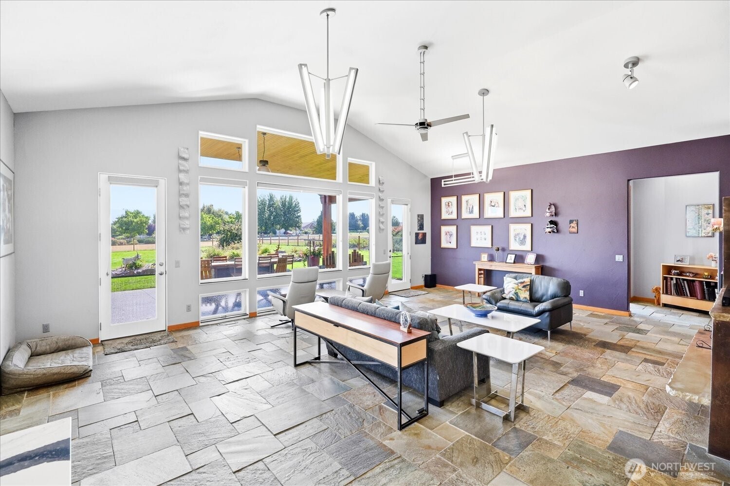 270 Summers Circle Property Photo 16