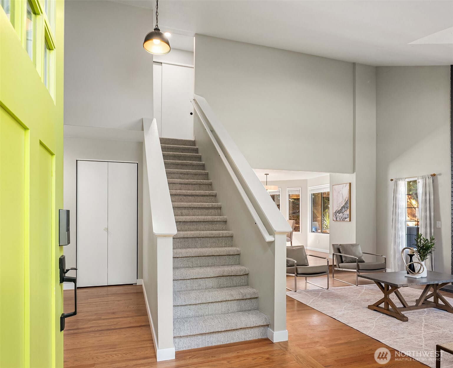 14329 166 Place Property Photo 4