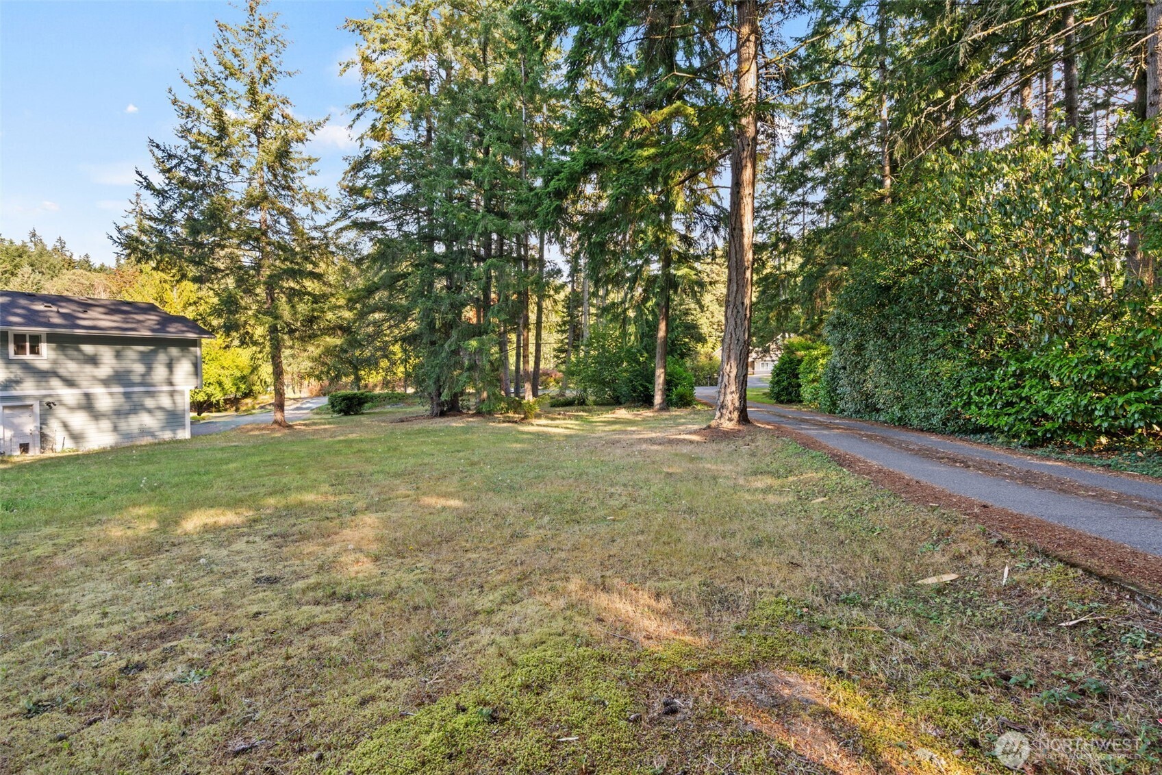1990 Ne Jacobson Road Property Photo 36