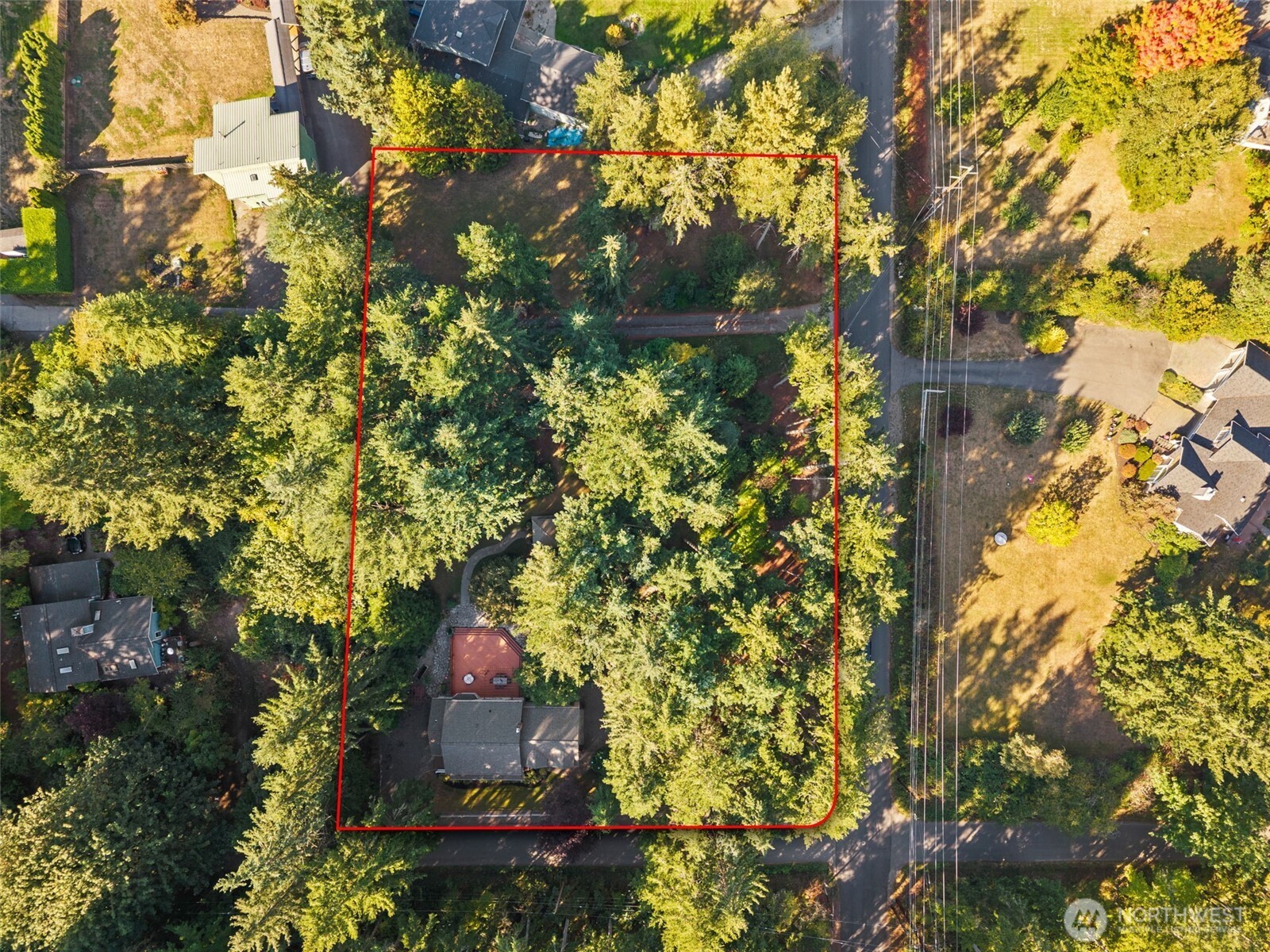 1990 Ne Jacobson Road Property Photo 39