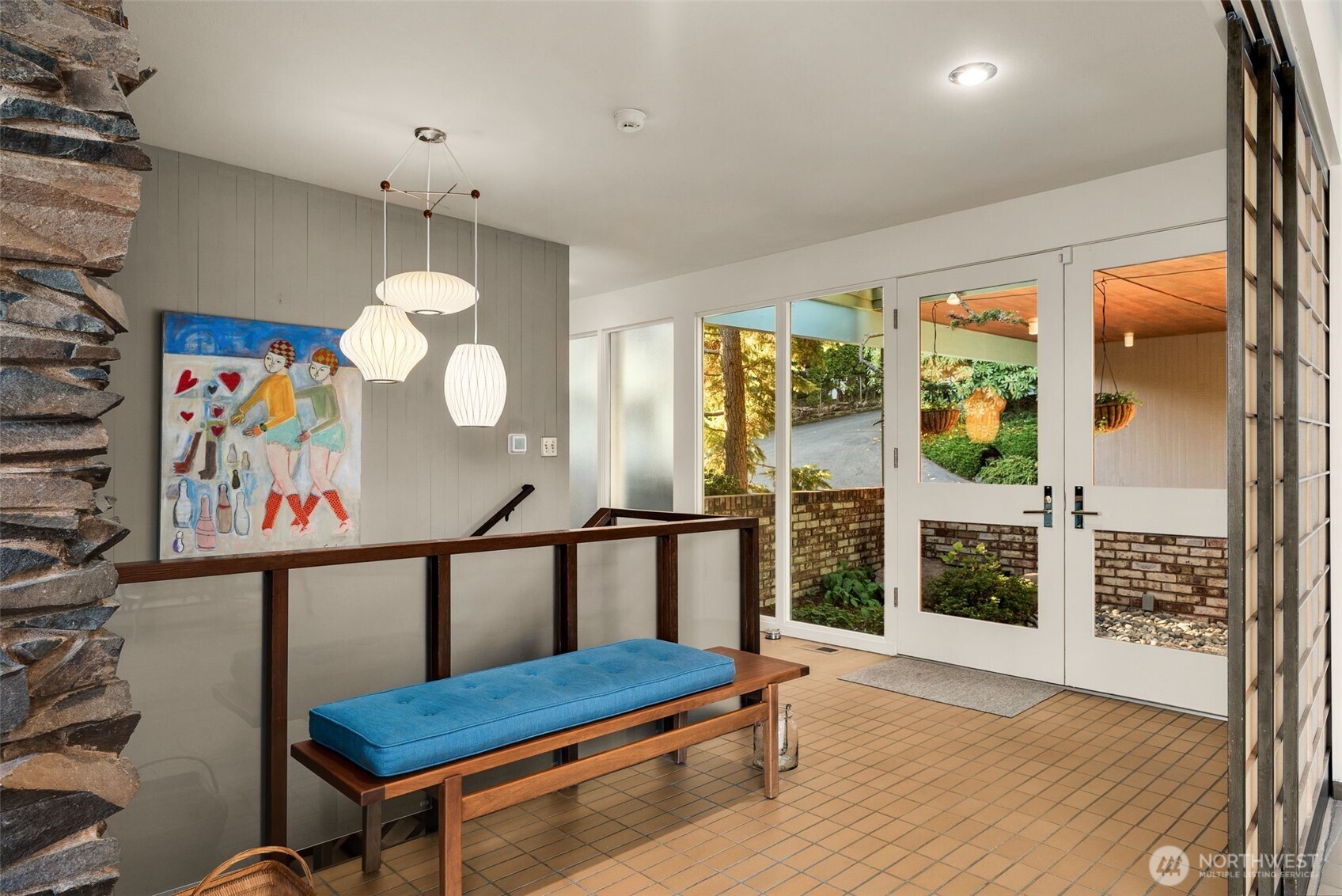 17059 16th Avenue Property Photo 6