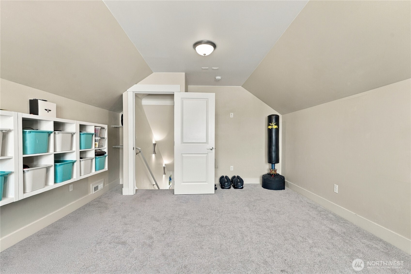 15001 Allison Place Property Photo 26