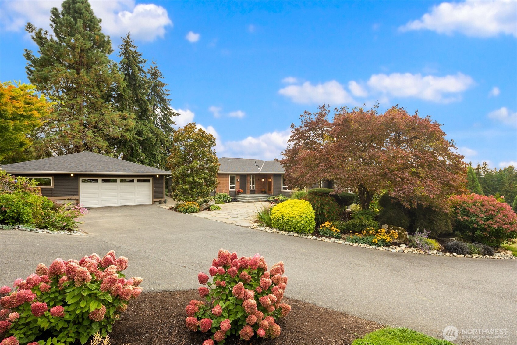 14350 160th Place Property Photo 38