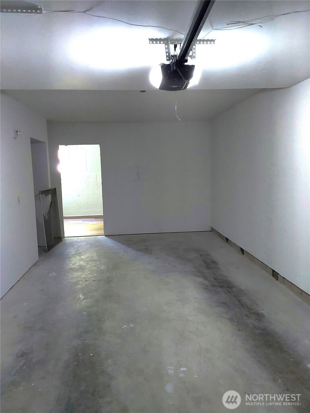 604 122nd Avenue Property Photo 14
