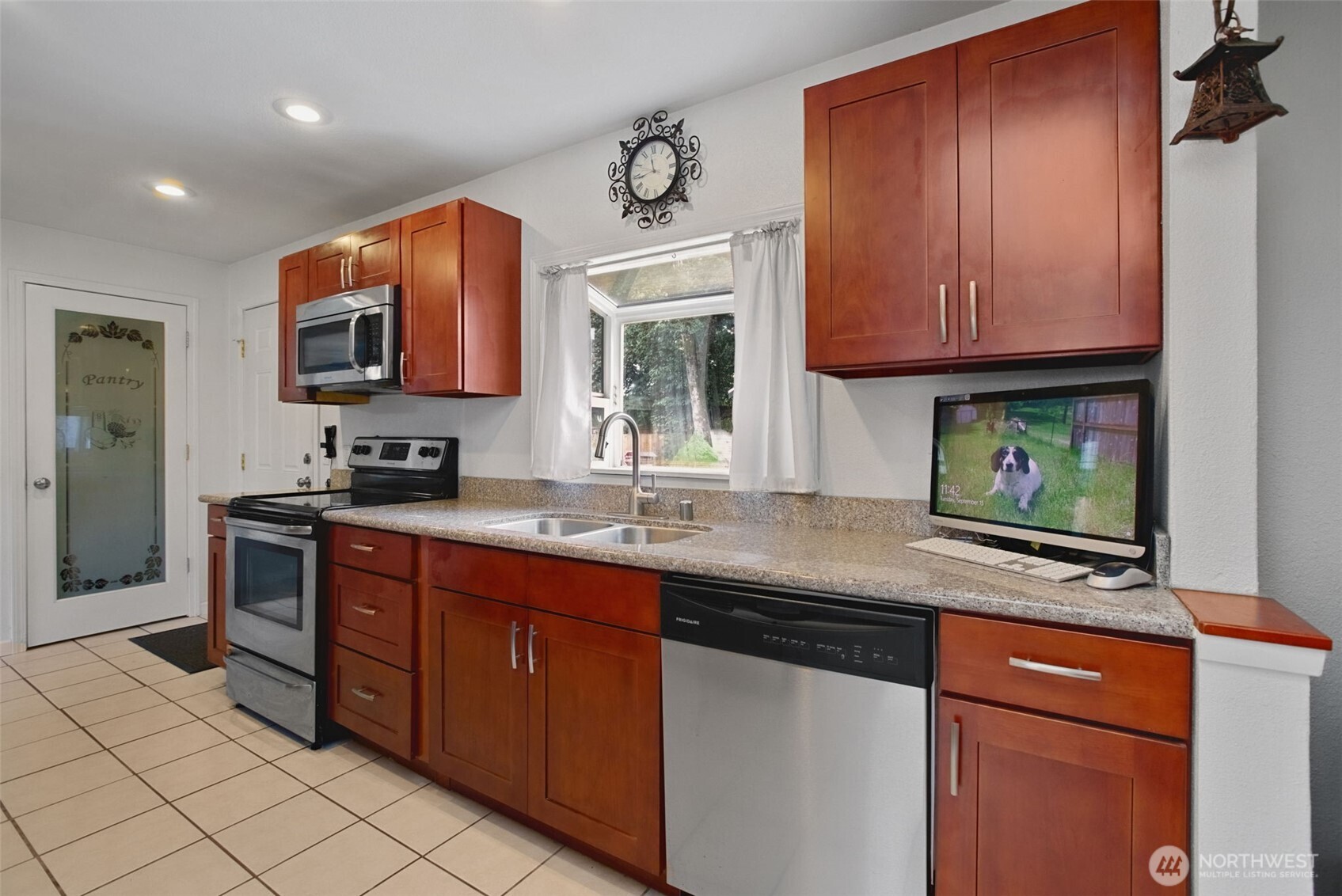 9006 Lawndale Avenue Property Photo 6