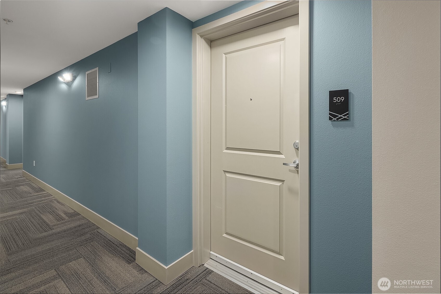 50 Pine Street 509 Property Photo 3