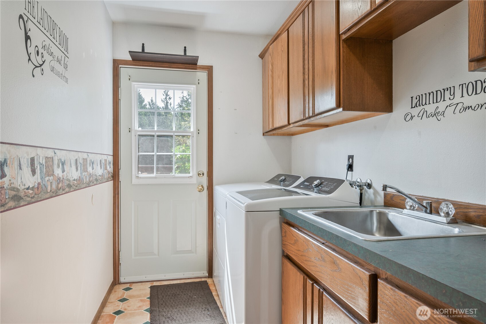 4515 Columbia Heights Road Property Photo 10