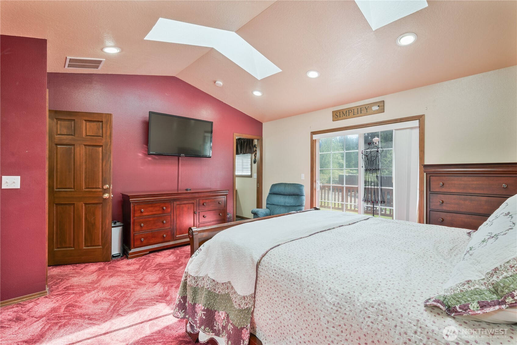 4515 Columbia Heights Road Property Photo 12