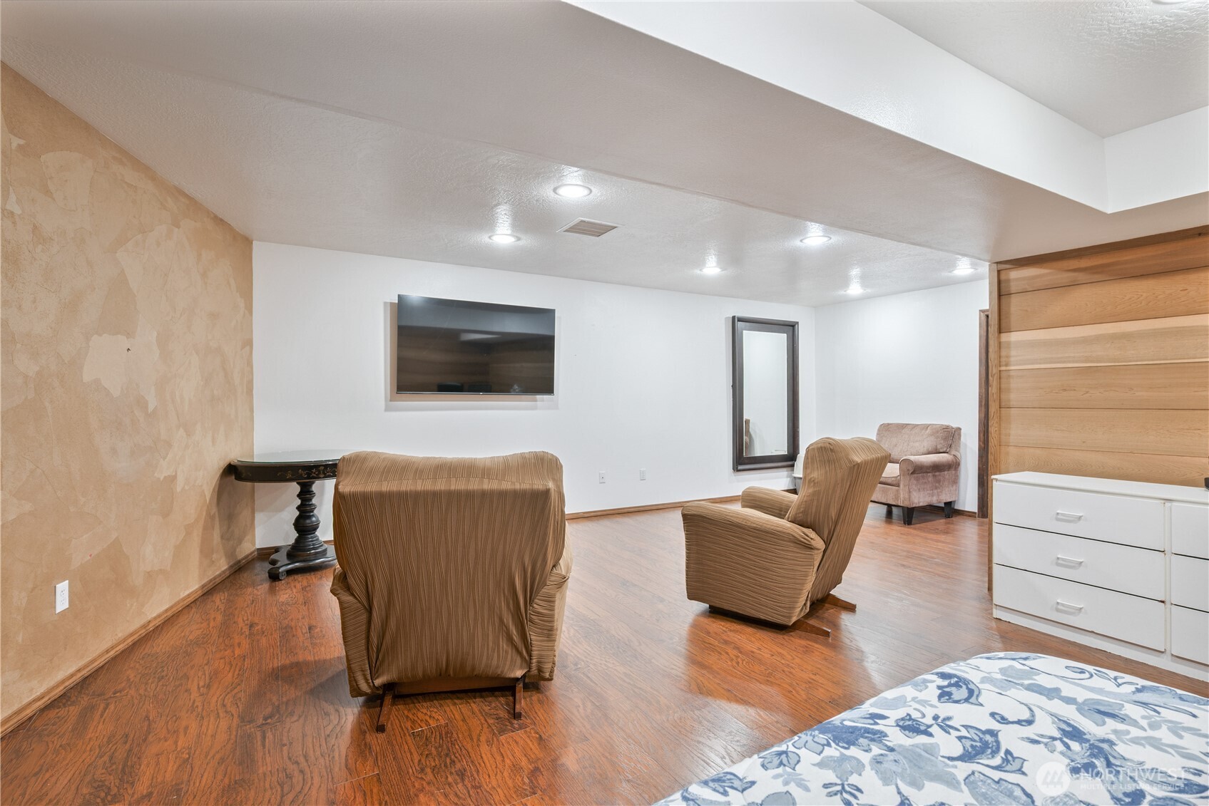 4515 Columbia Heights Road Property Photo 18
