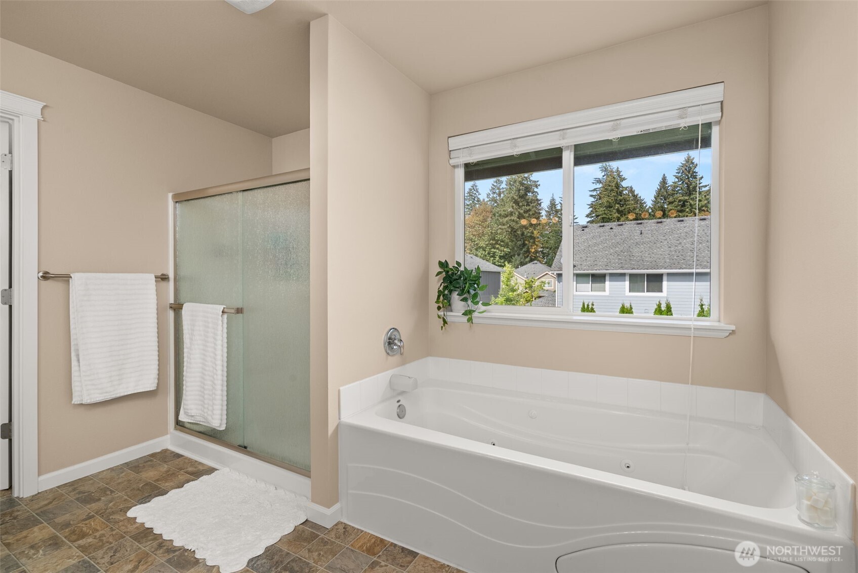 4002 19th Avenue Property Photo 21