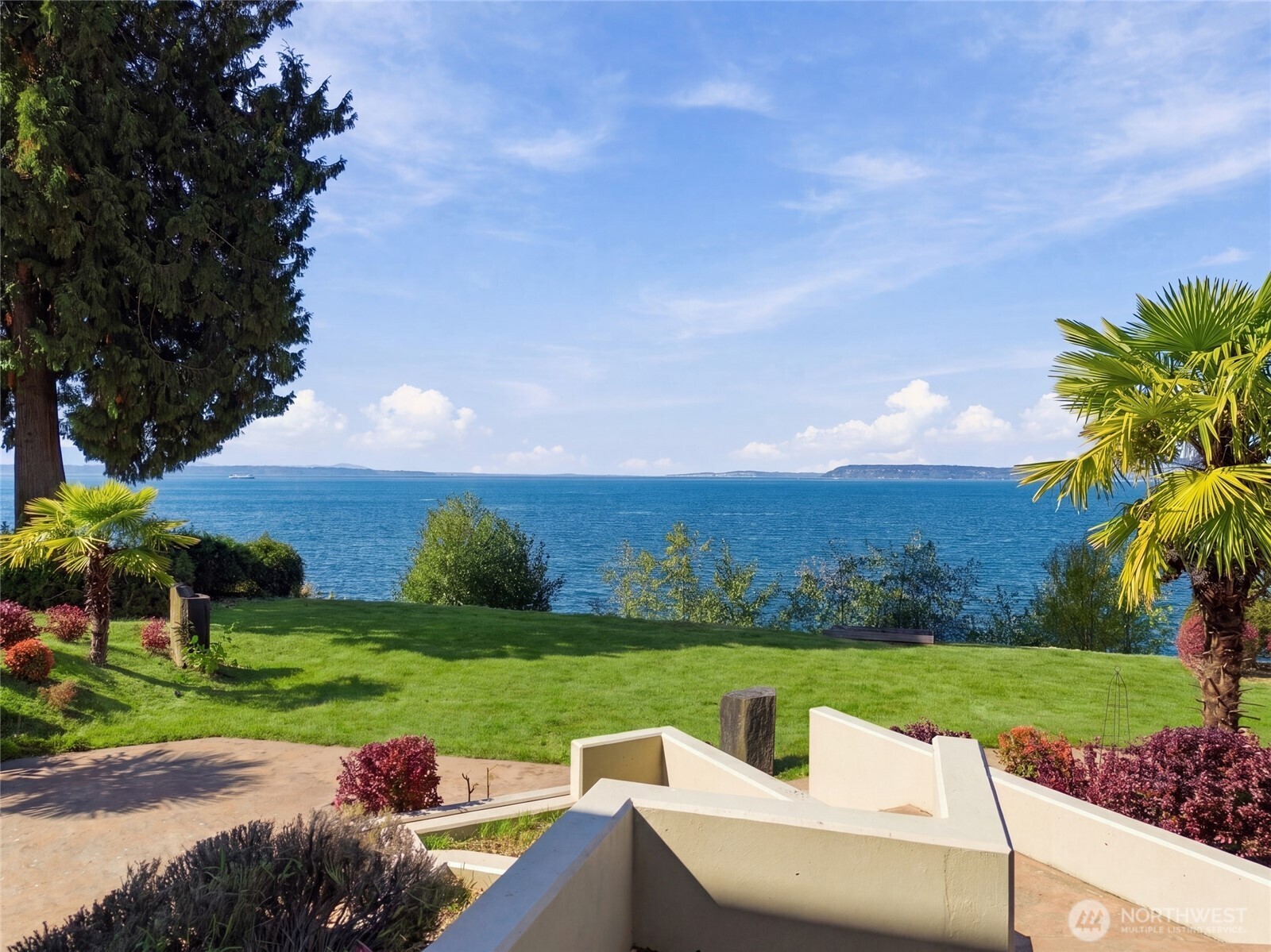 8711 Talbot Road Property Photo 4