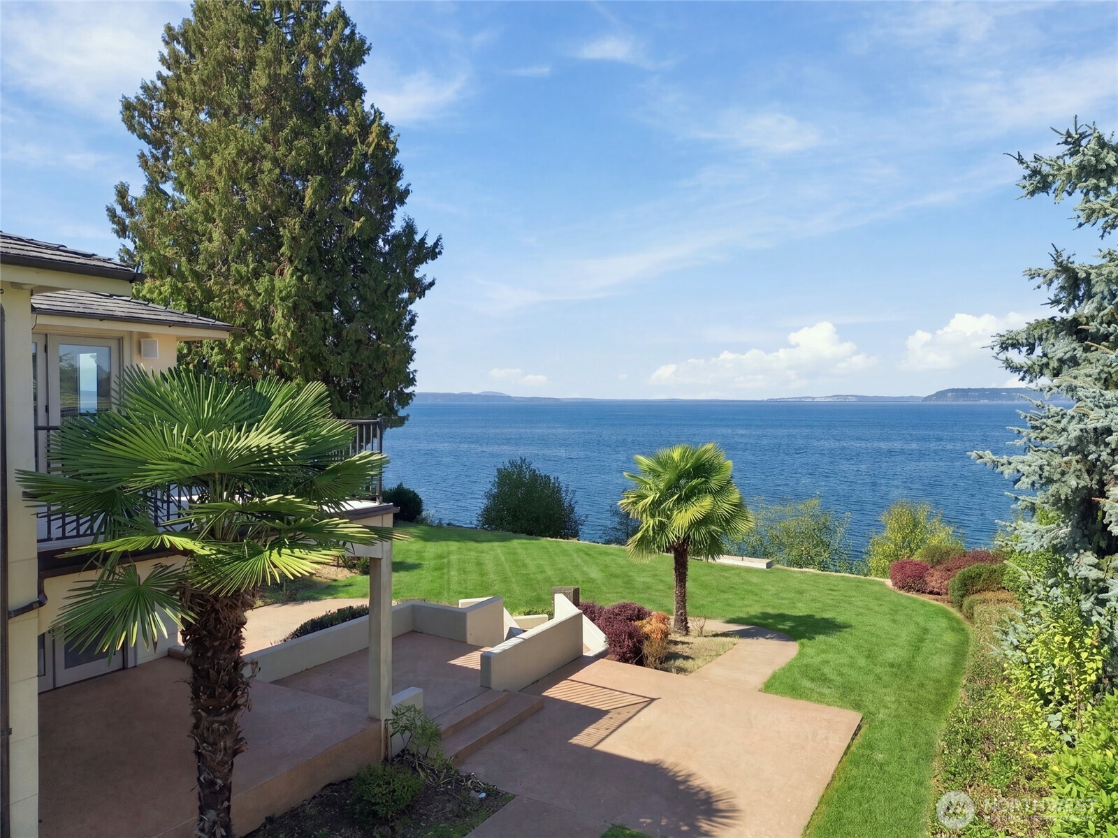 8711 Talbot Road Property Photo 5
