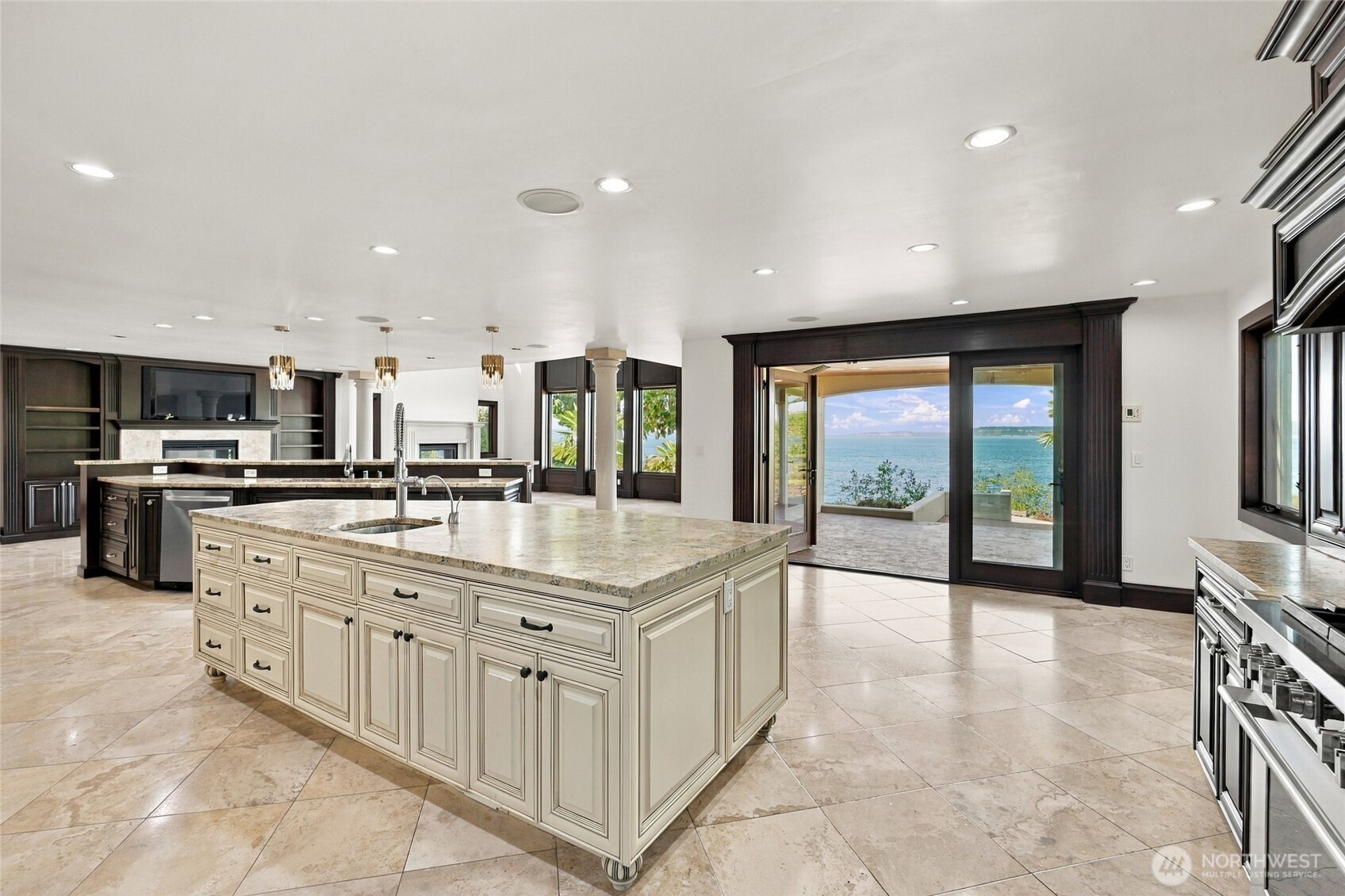 8711 Talbot Road Property Photo 14