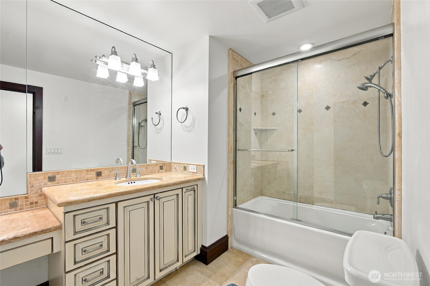 8711 Talbot Road Property Photo 18