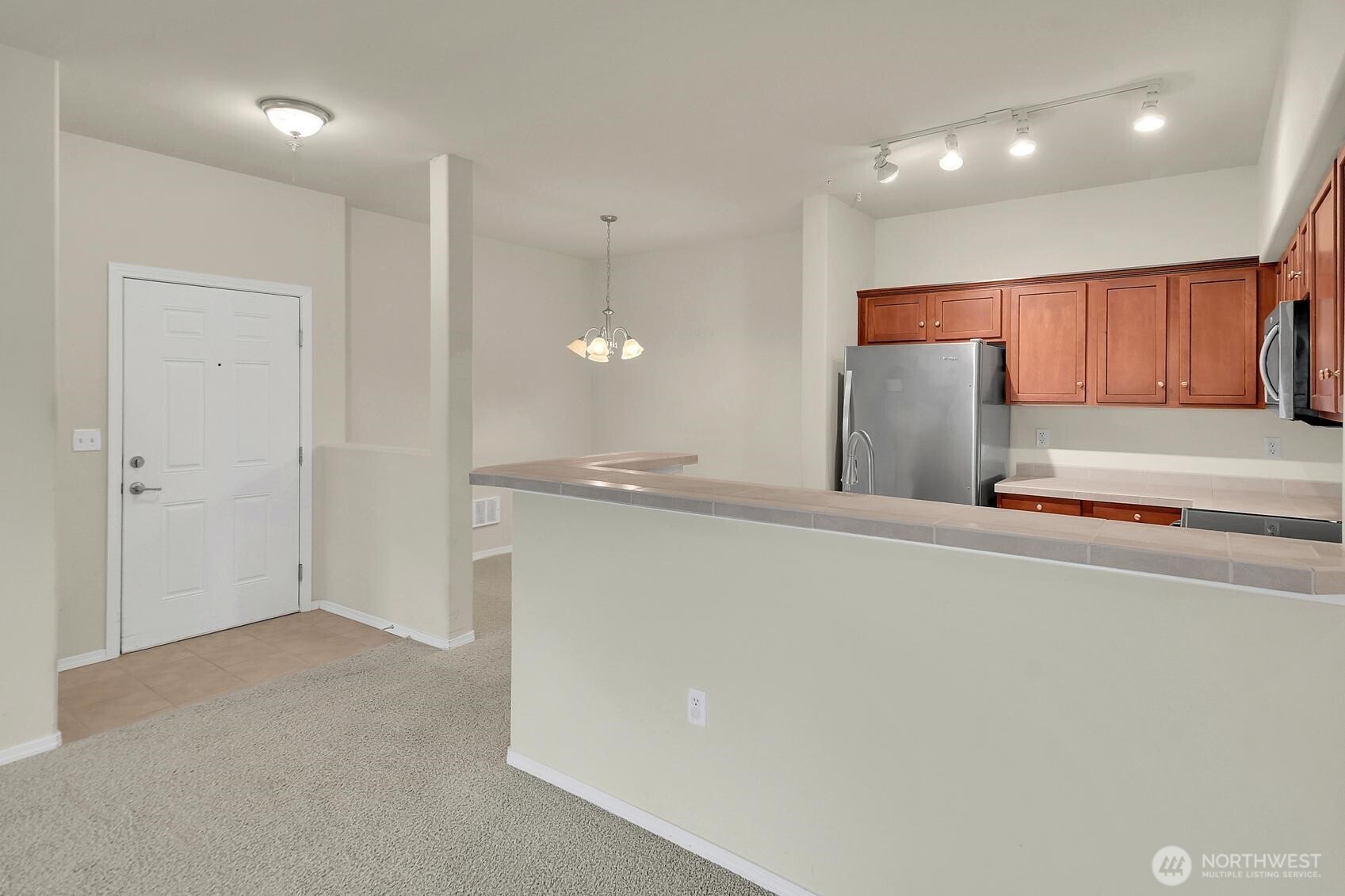 14915 38th Drive Dd116 Property Photo 8