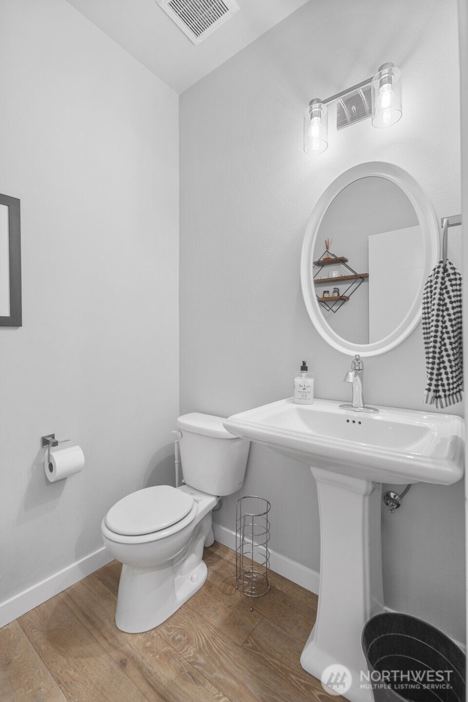 7628 222nd Street A4 Property Photo 14