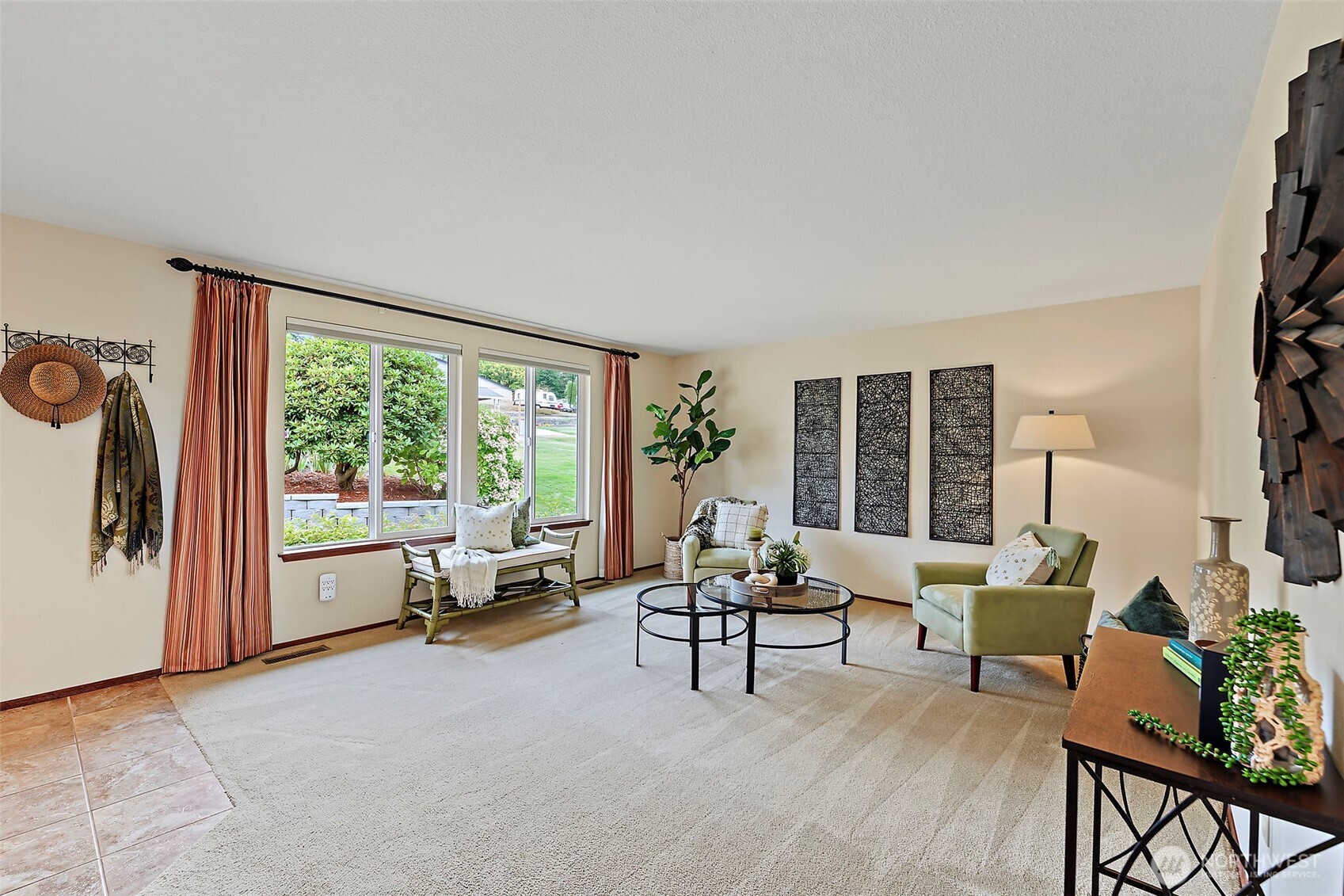 2283 Aspen Street Property Photo 5