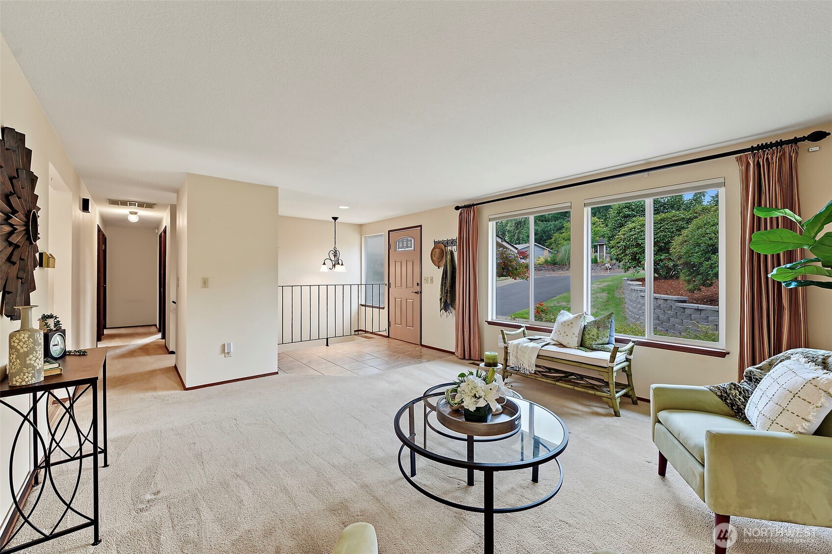 2283 Aspen Street Property Photo 6