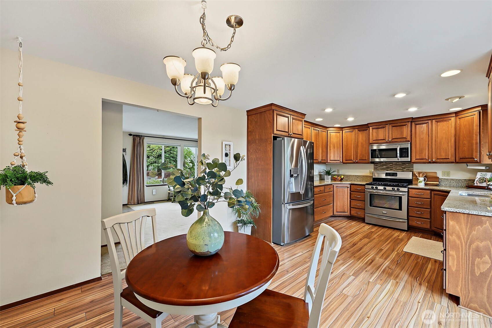 2283 Aspen Street Property Photo 8