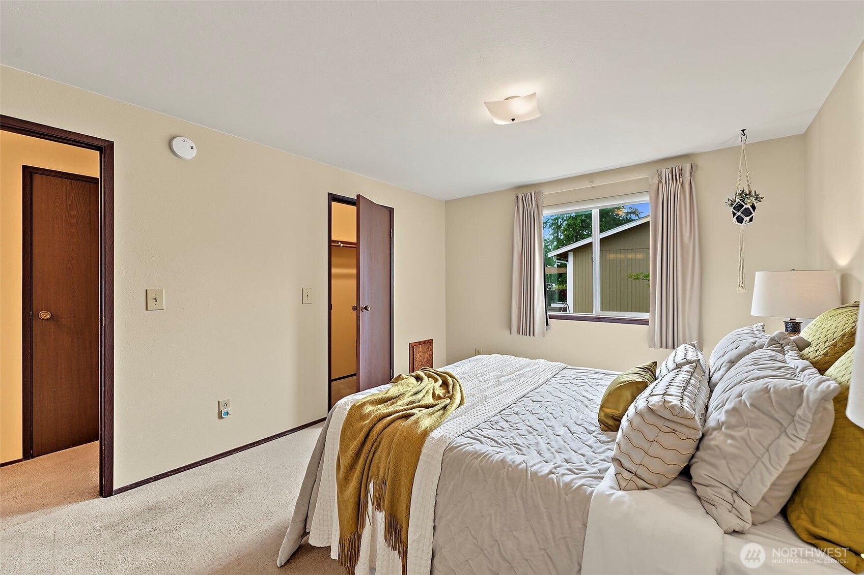 2283 Aspen Street Property Photo 12