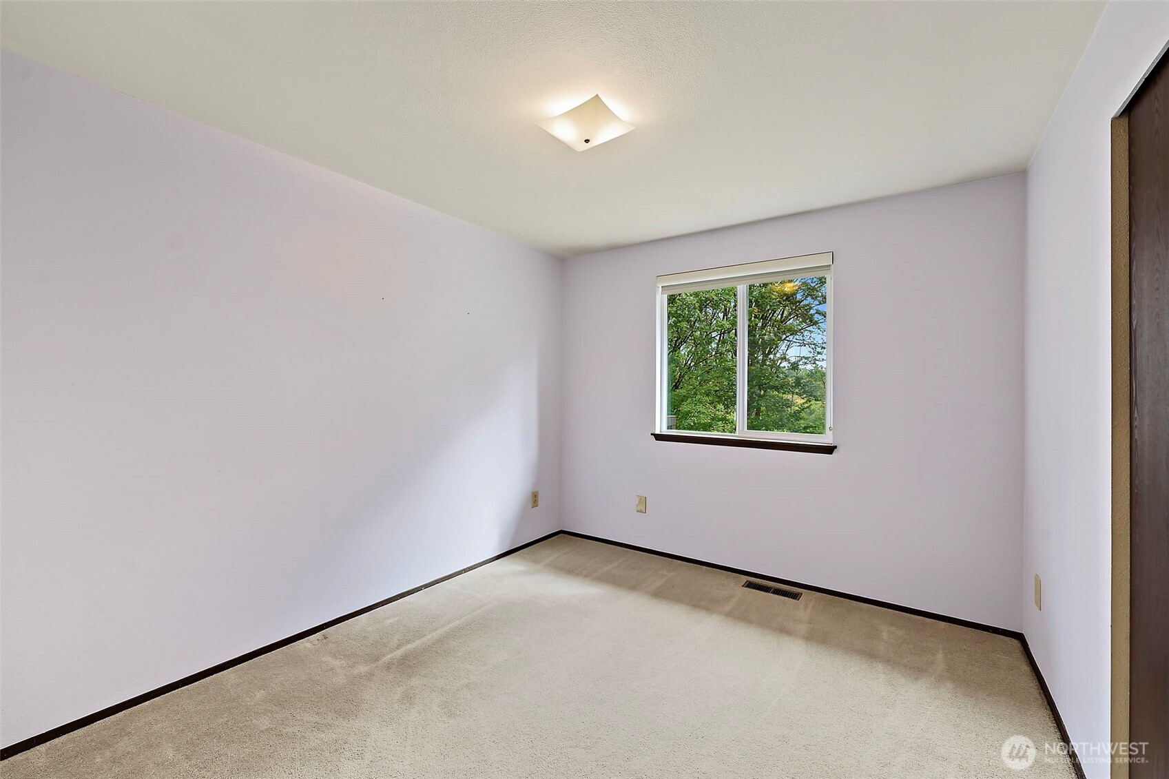 2283 Aspen Street Property Photo 15