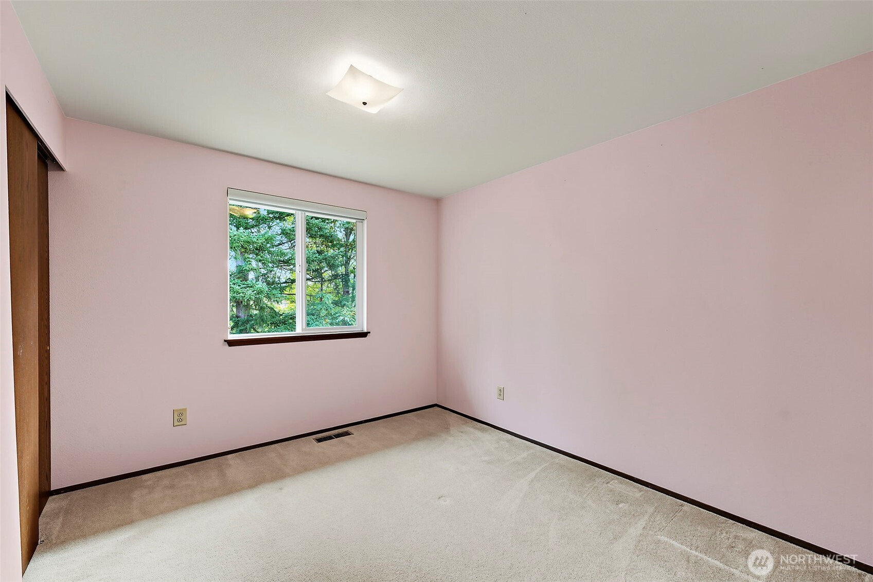 2283 Aspen Street Property Photo 16