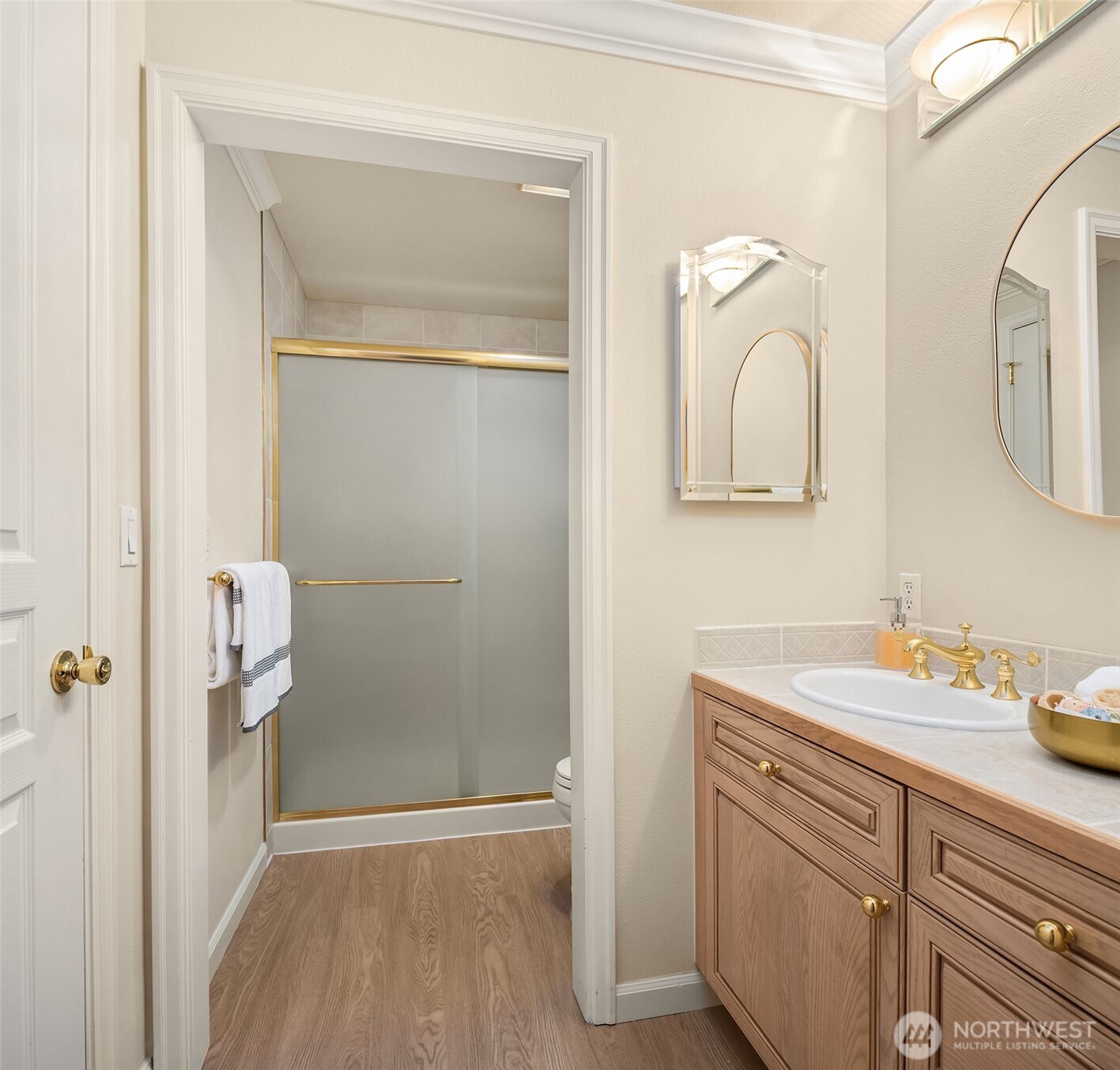108 2nd Avenue 403 Property Photo 18