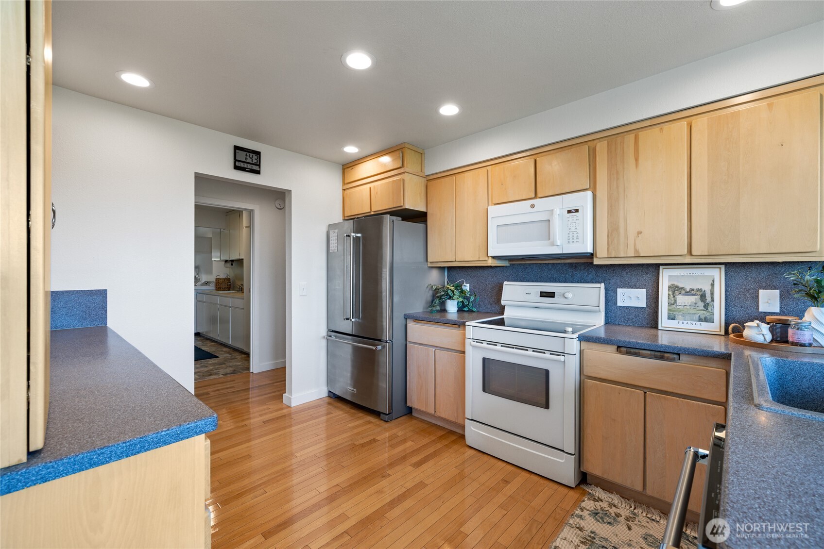 8152 Se Haida Dr Property Photo 12