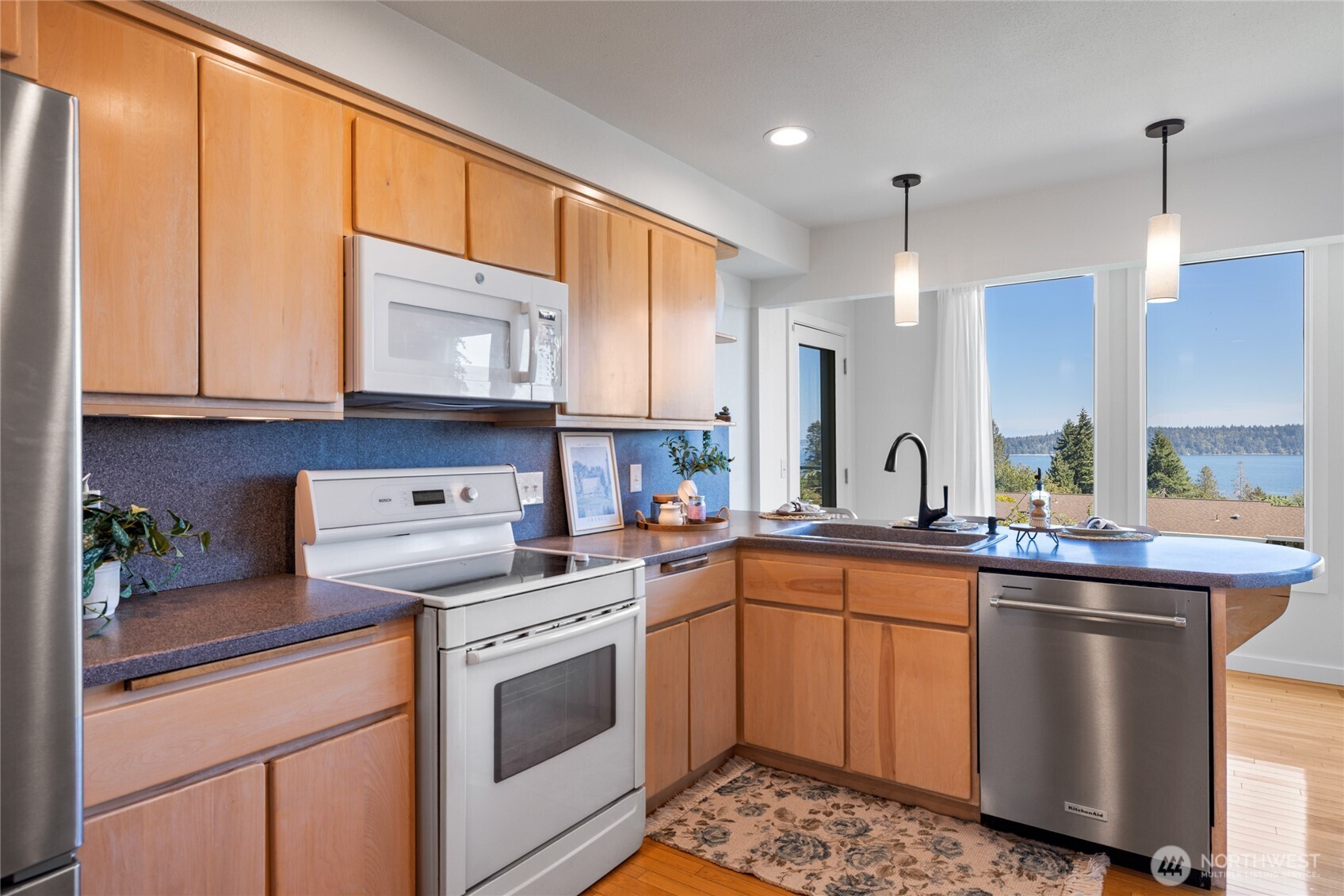 8152 Se Haida Dr Property Photo 13