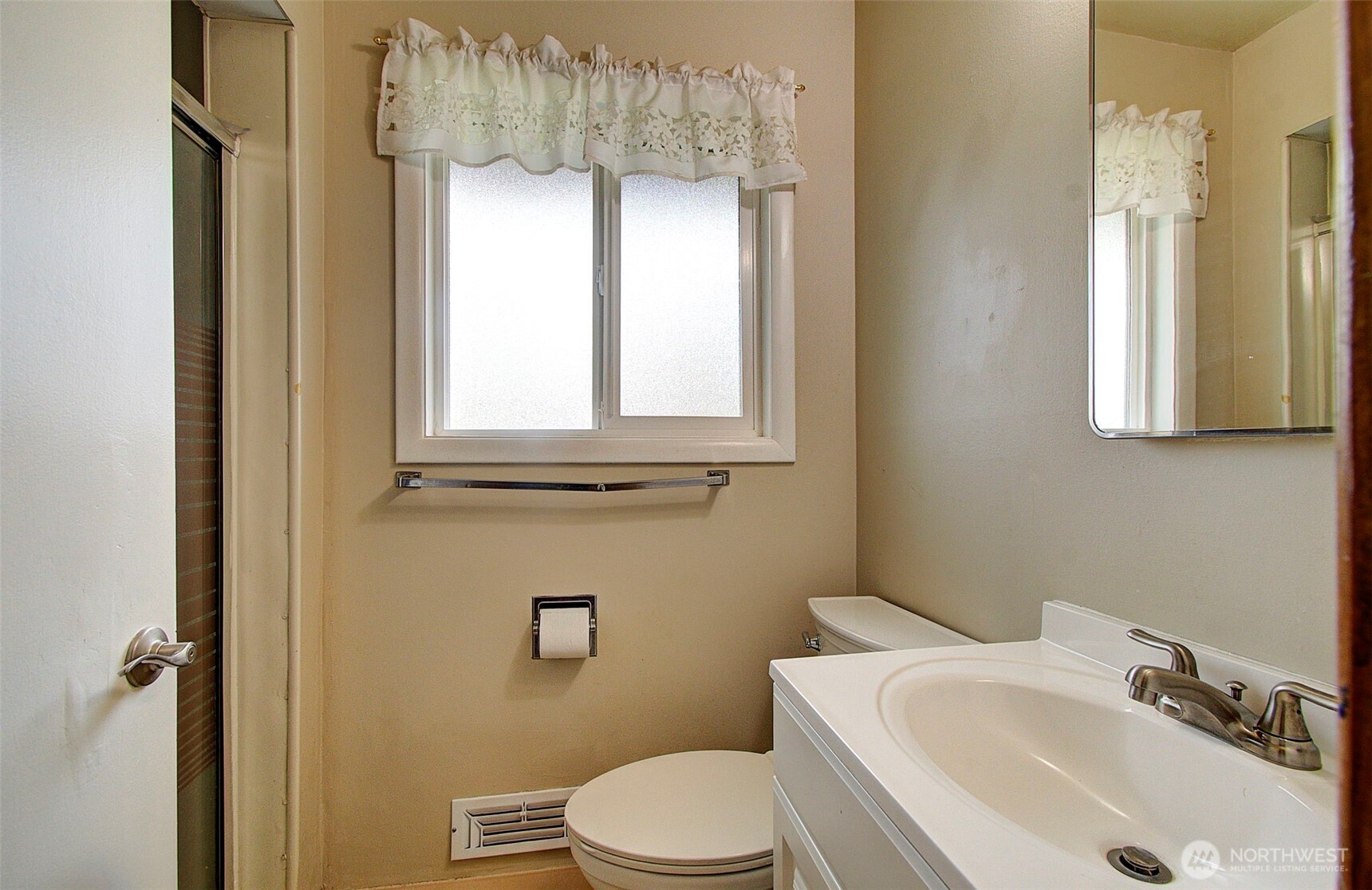 10106 Ne 23rd Avenue Property Photo 4