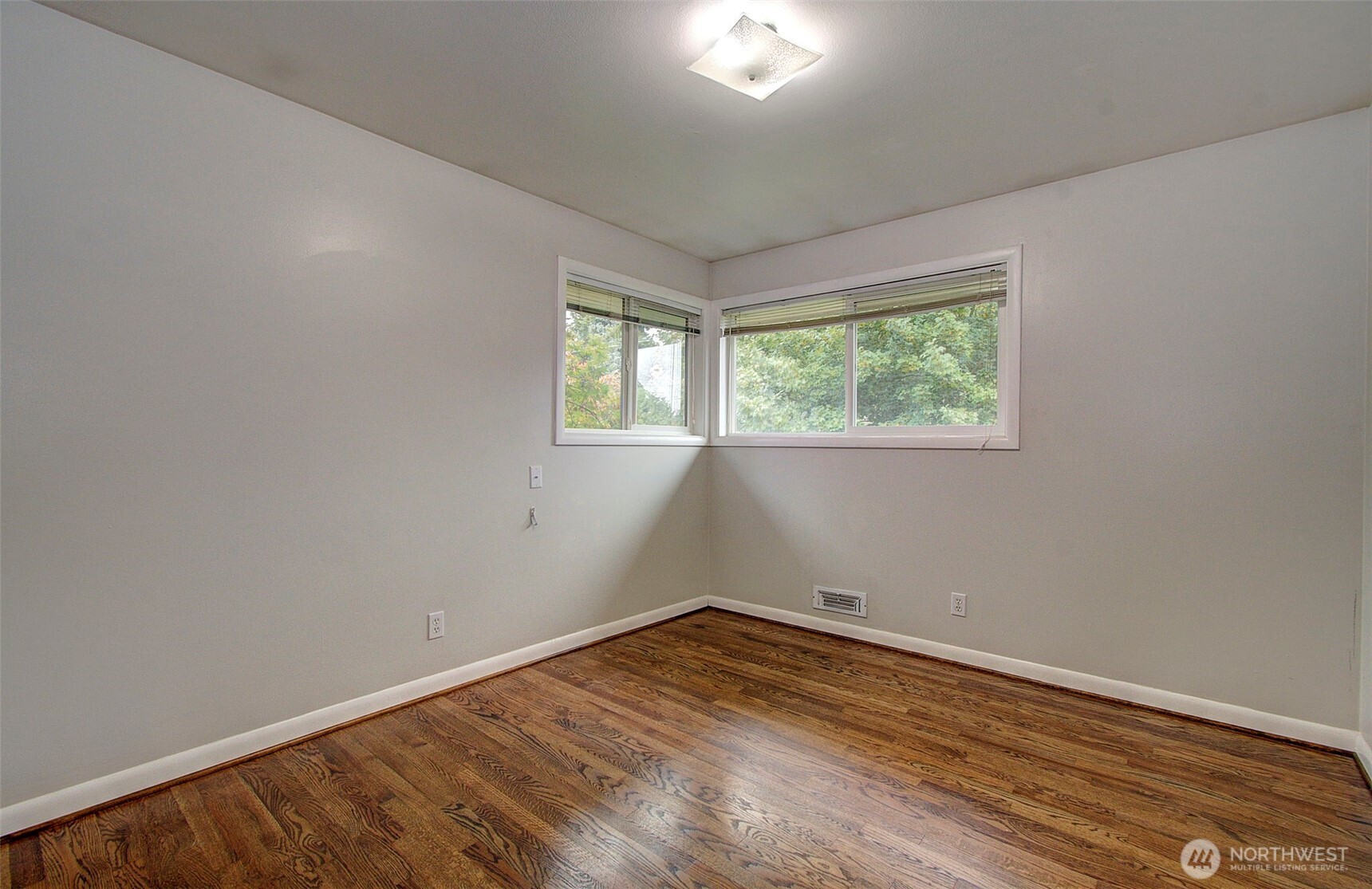 10106 Ne 23rd Avenue Property Photo 13