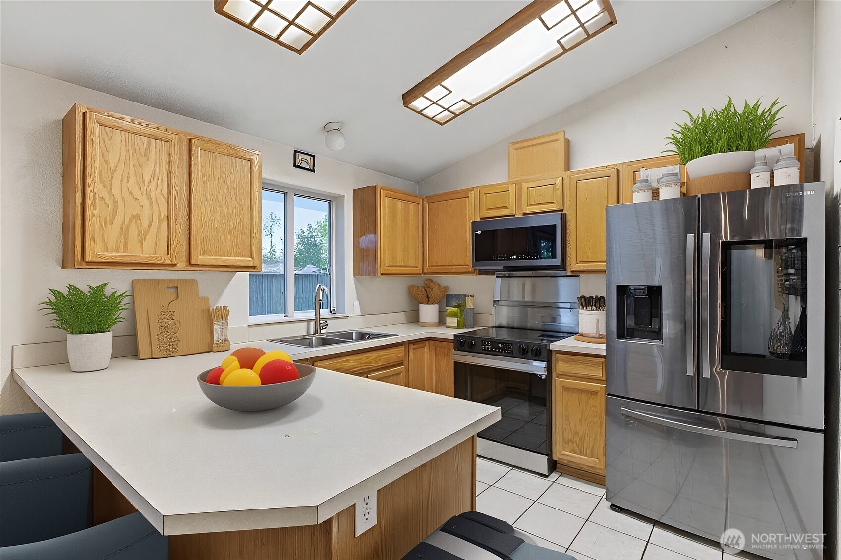 1315 Golf Club Road Property Photo 7
