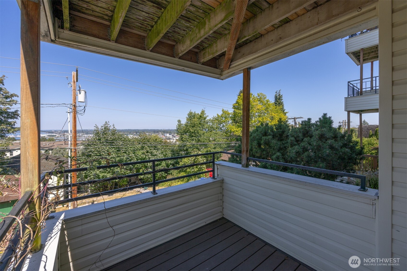 919 High Street 101 Property Photo 3