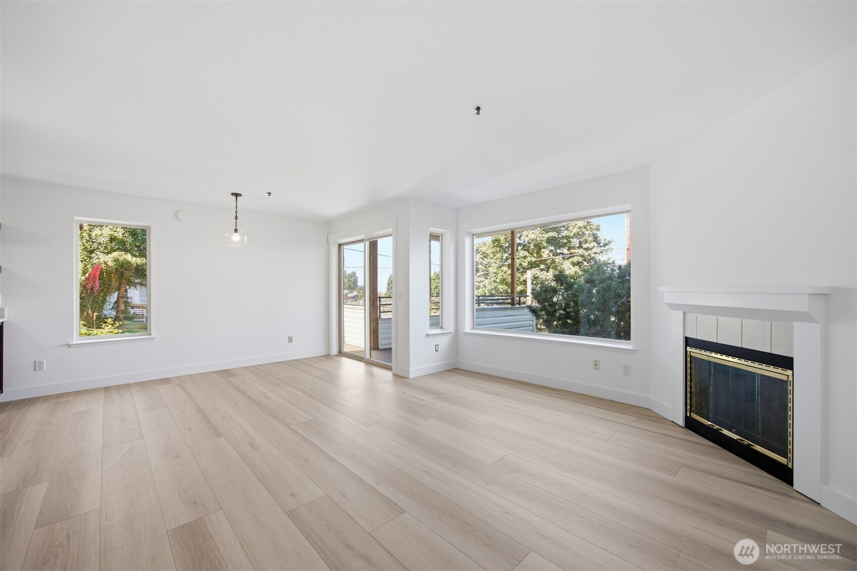 919 High Street 101 Property Photo 8