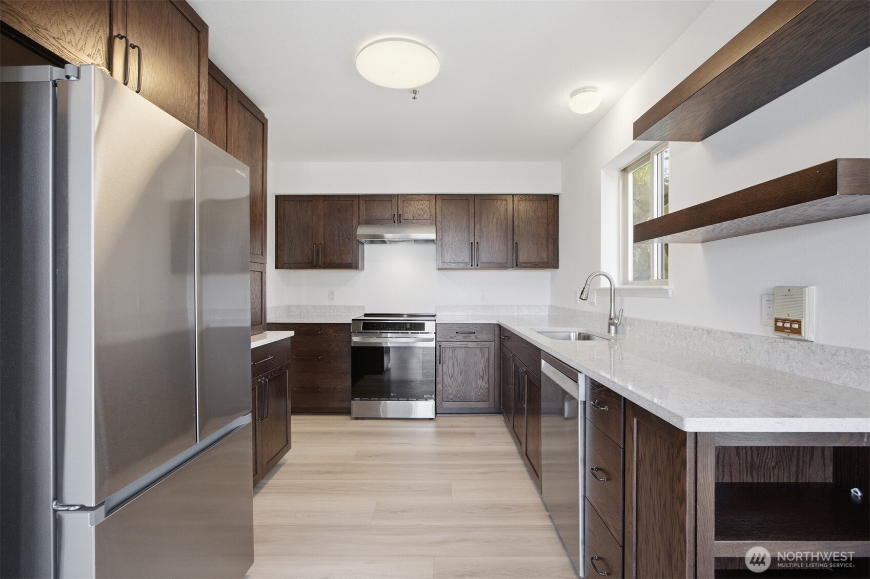 919 High Street 101 Property Photo 10